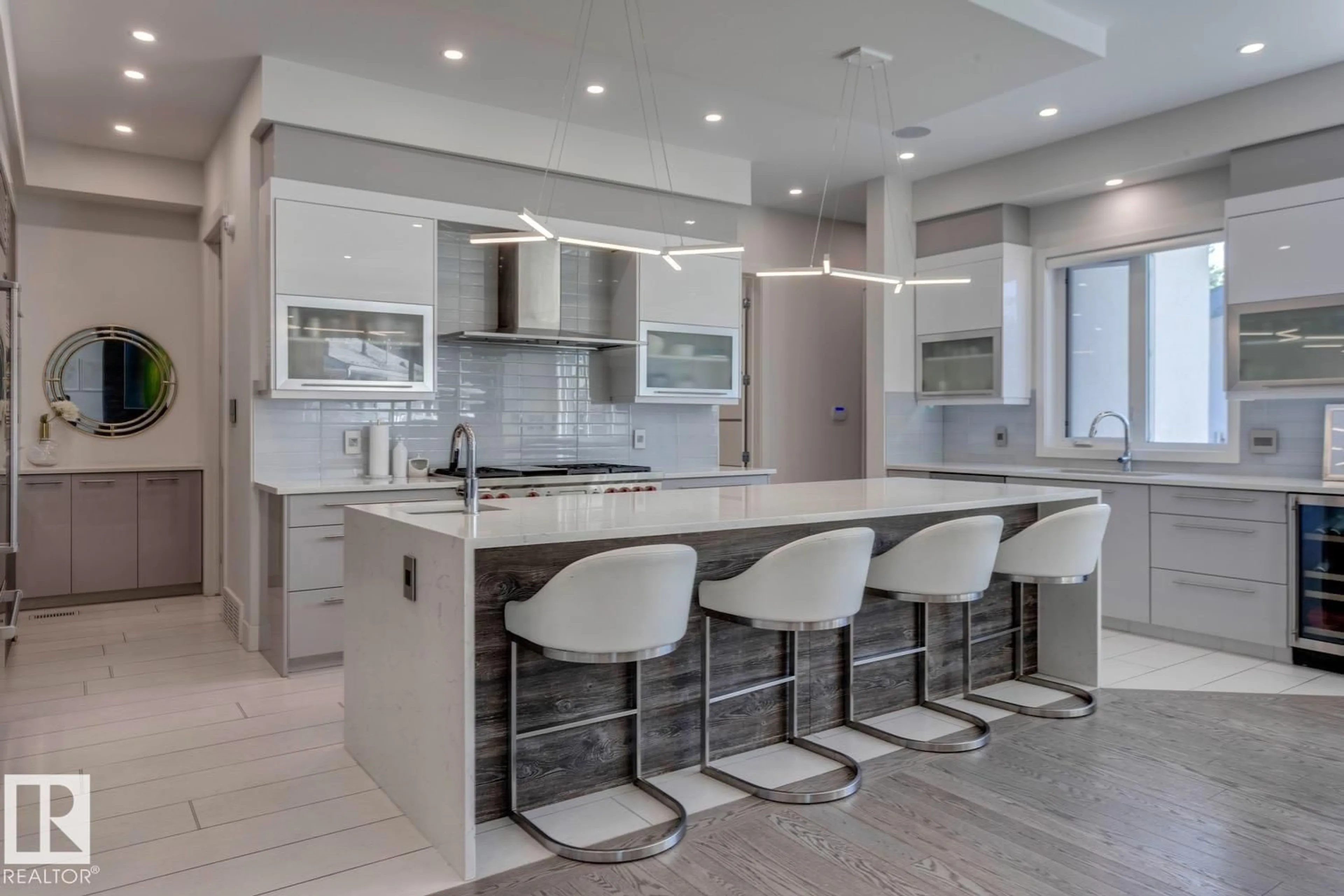 Contemporary kitchen, ceramic/tile floor for NW - 14643 92A AV, Edmonton Alberta T5R5E5