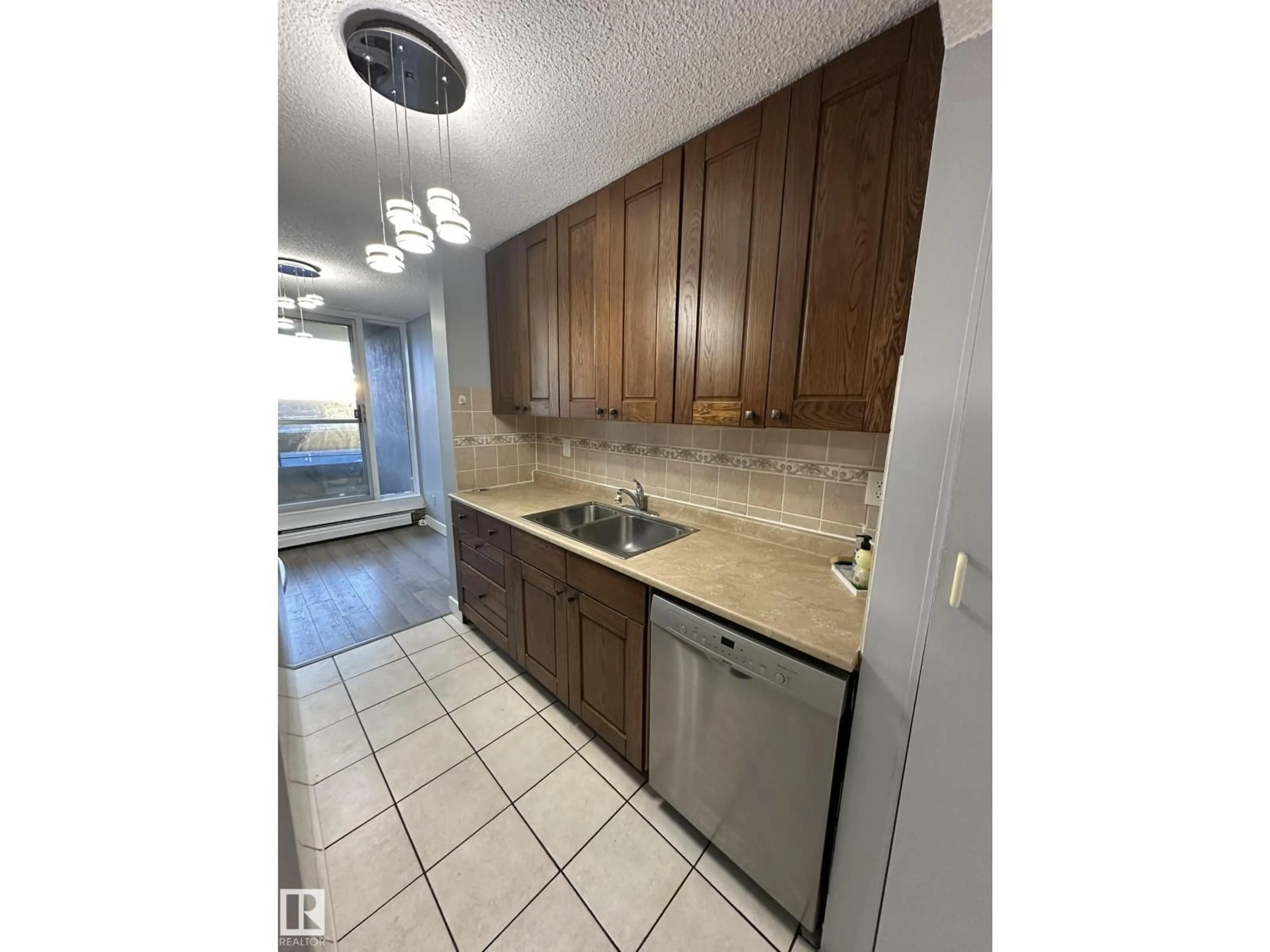 Standard kitchen, unknown for #75 - 8735 165 ST, Edmonton Alberta T5R2R6