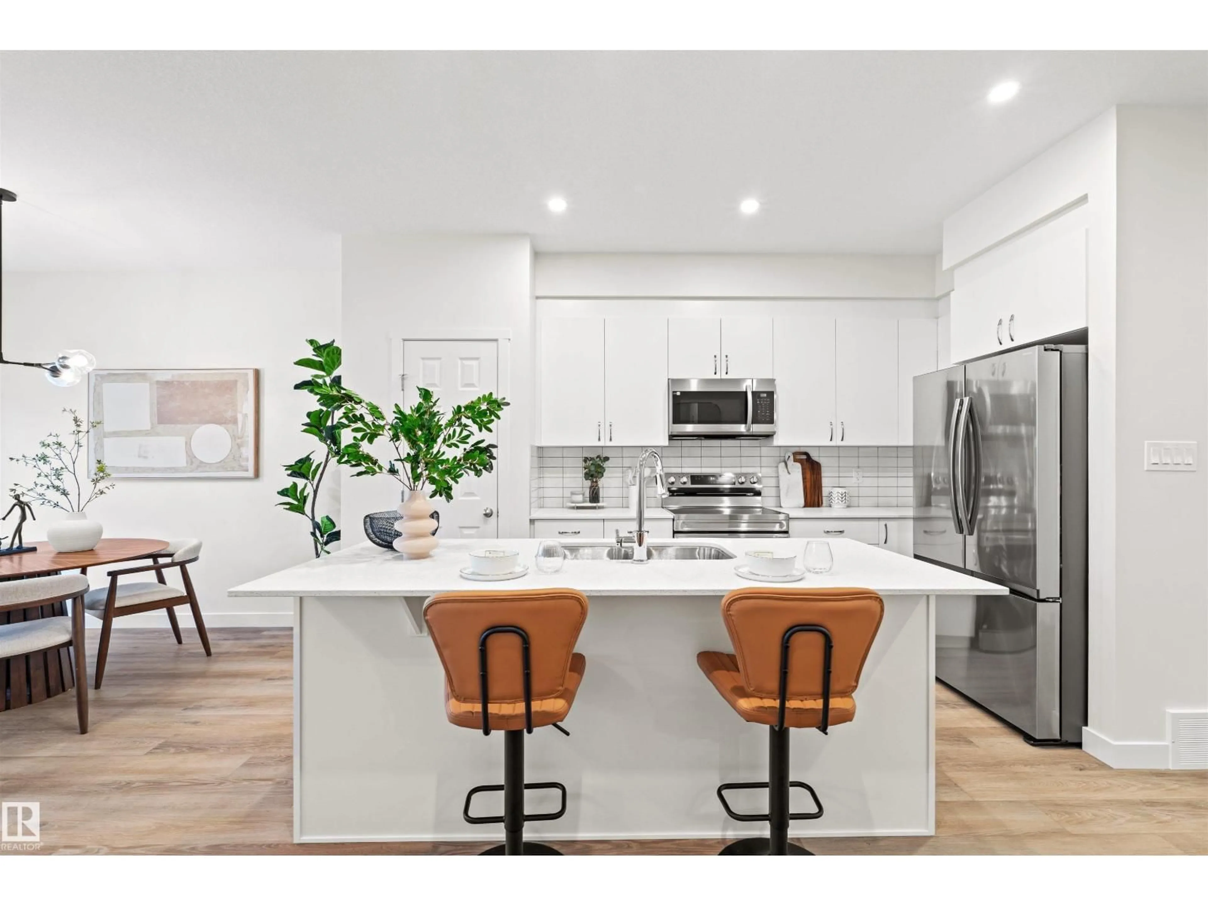 Open concept kitchen, unknown for 2009 209A ST, Edmonton Alberta T6M3C8