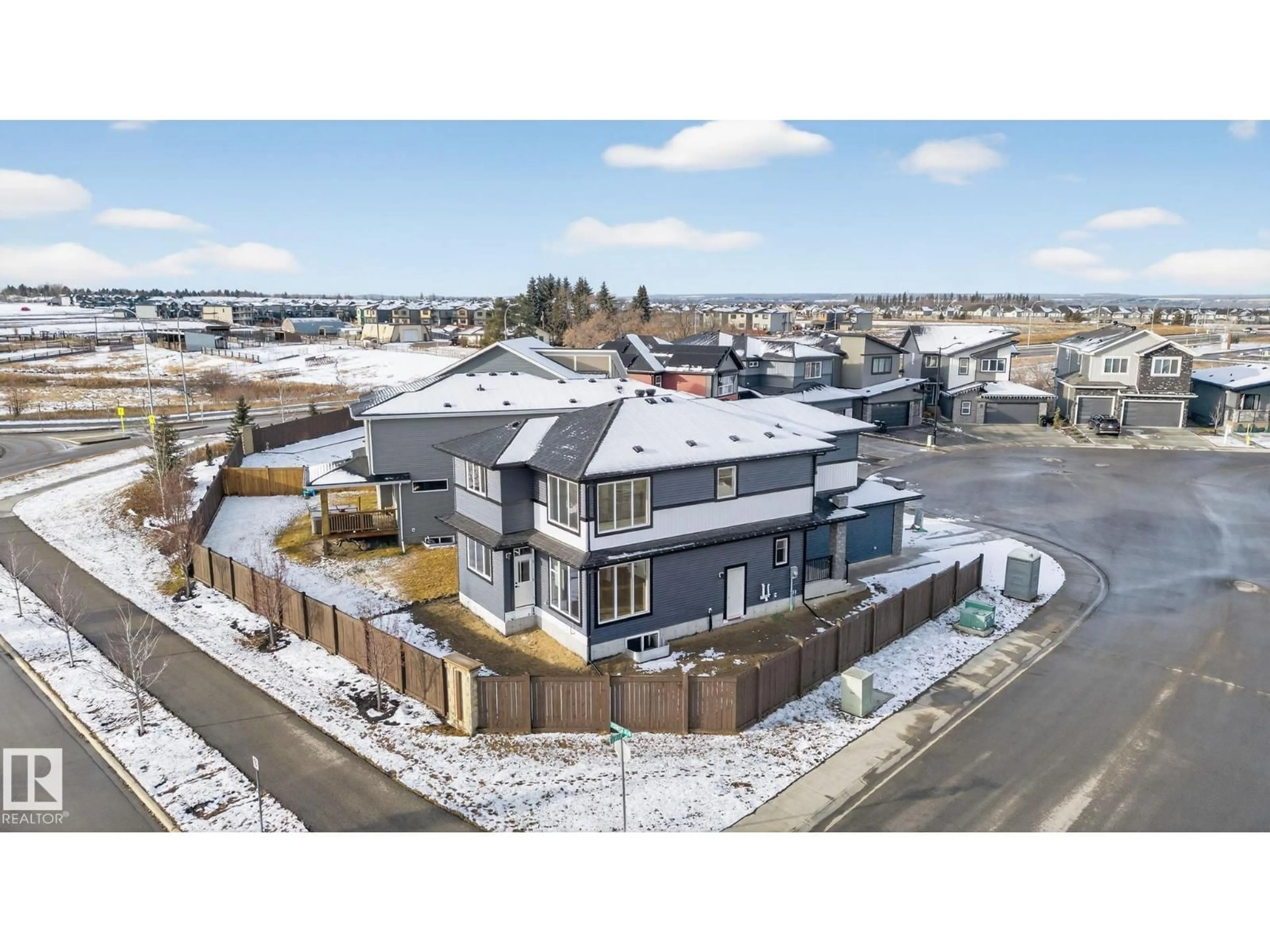 A pic from outside/outdoor area/front of a property/back of a property/a pic from drone, street for 1 ELWYCK, Spruce Grove Alberta T7X0Z2