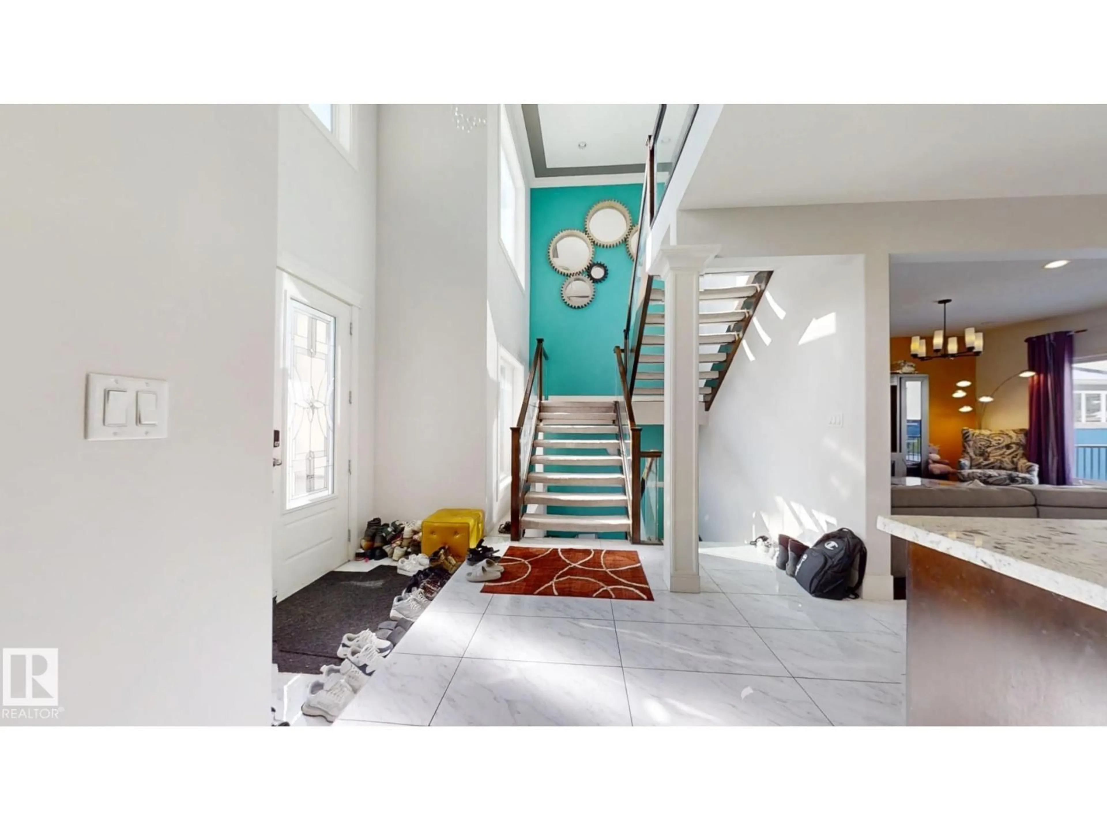 Indoor entryway for 1273 ADAMSON DR, Edmonton Alberta T6W2N6