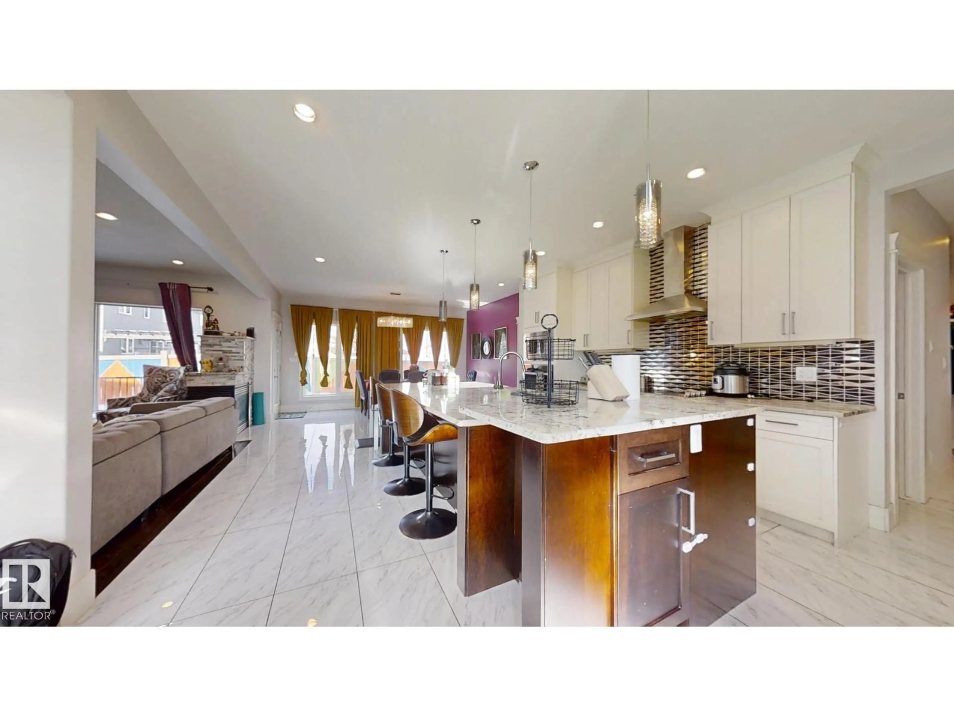 Open concept kitchen, ceramic/tile floor for 1273 ADAMSON DR, Edmonton Alberta T6W2N6