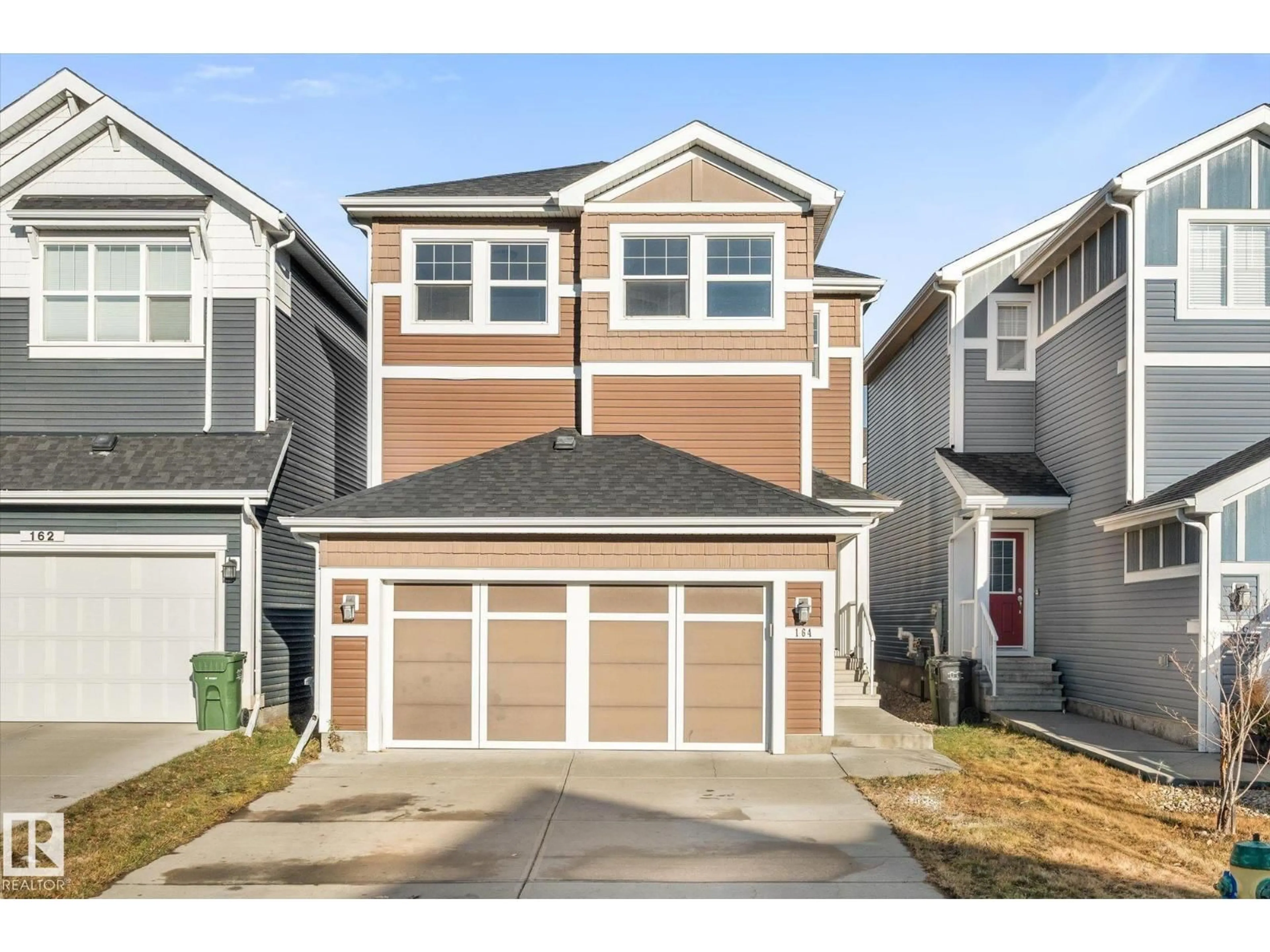 Home with vinyl exterior material, street for 164 STURTZ BN, Leduc Alberta T9E1E3