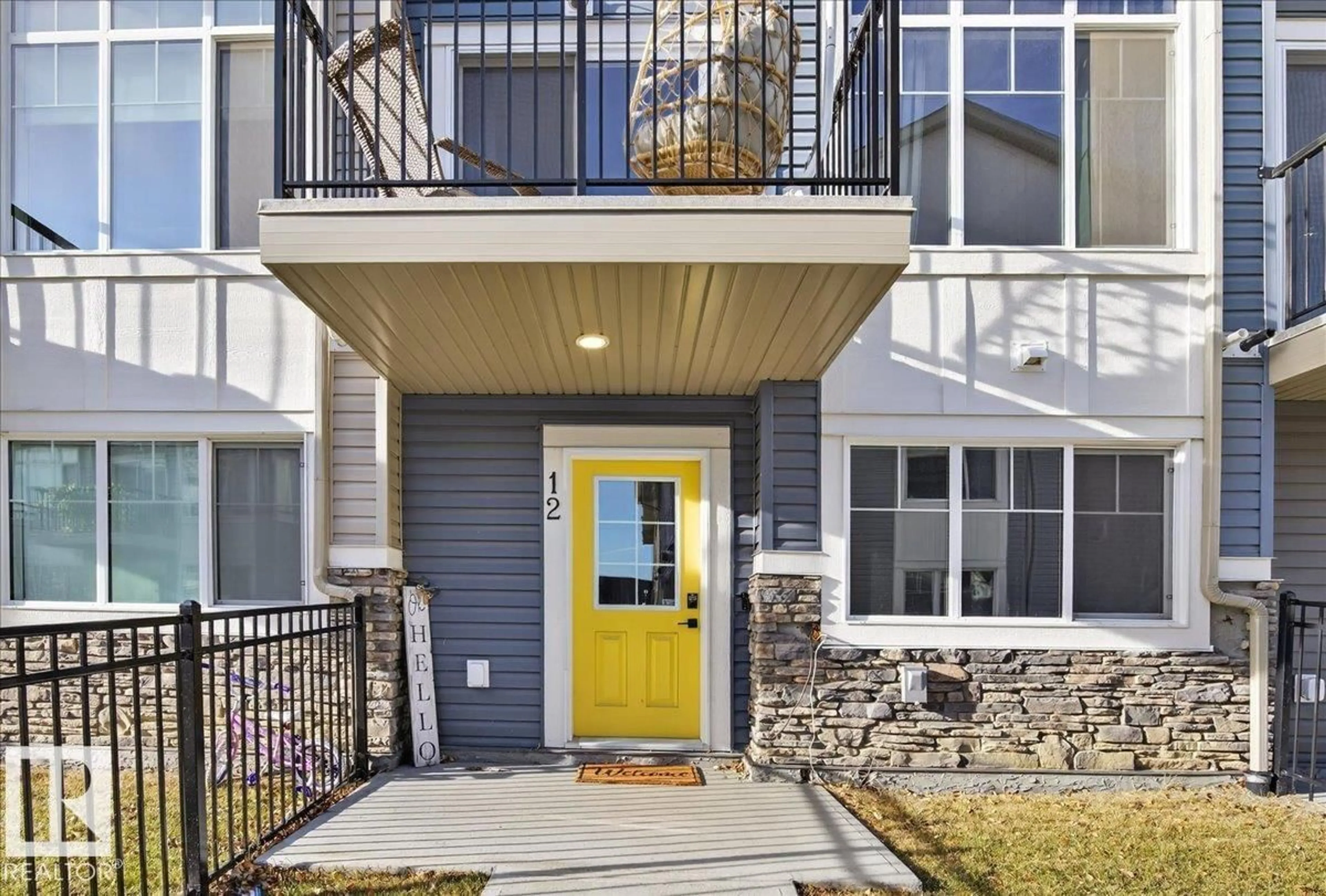 Indoor entryway for #12 - 6214 CARTMELL CO, Edmonton Alberta T6W5A7