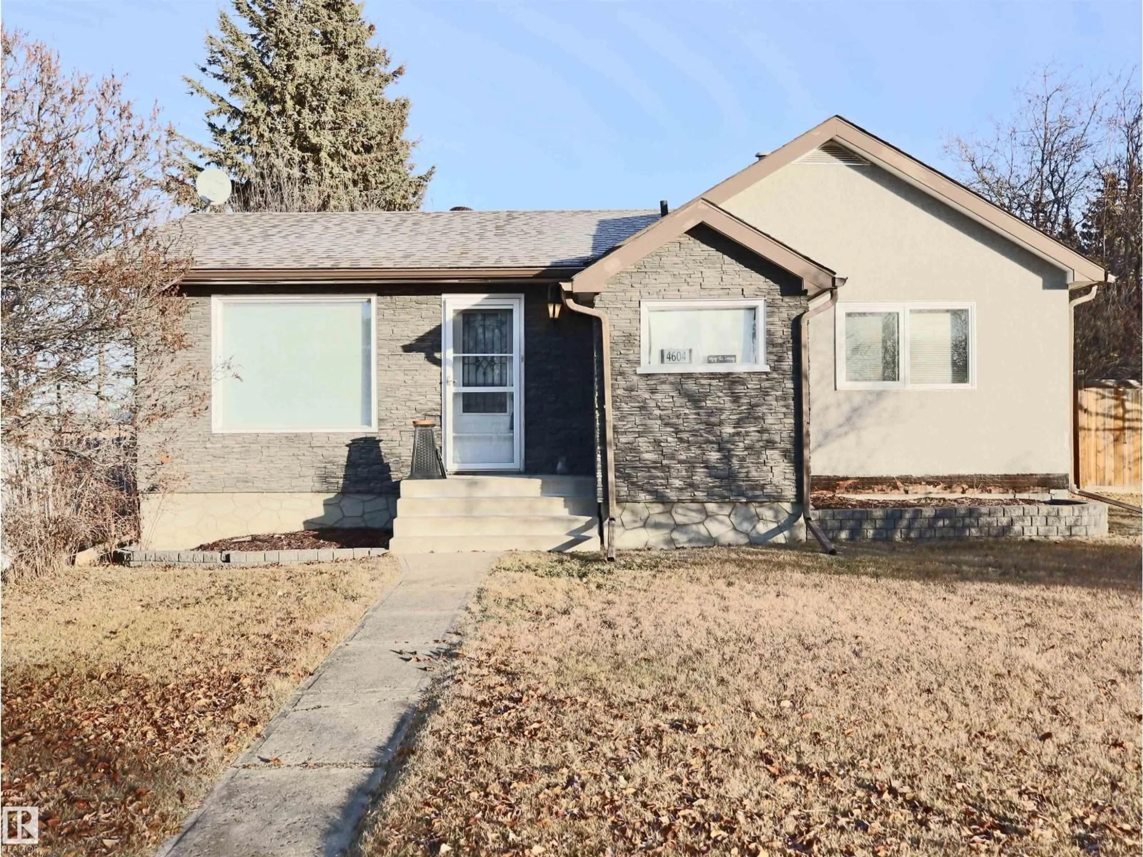 Unknown for 4604 54 AVE, Barrhead Alberta T7N1K7