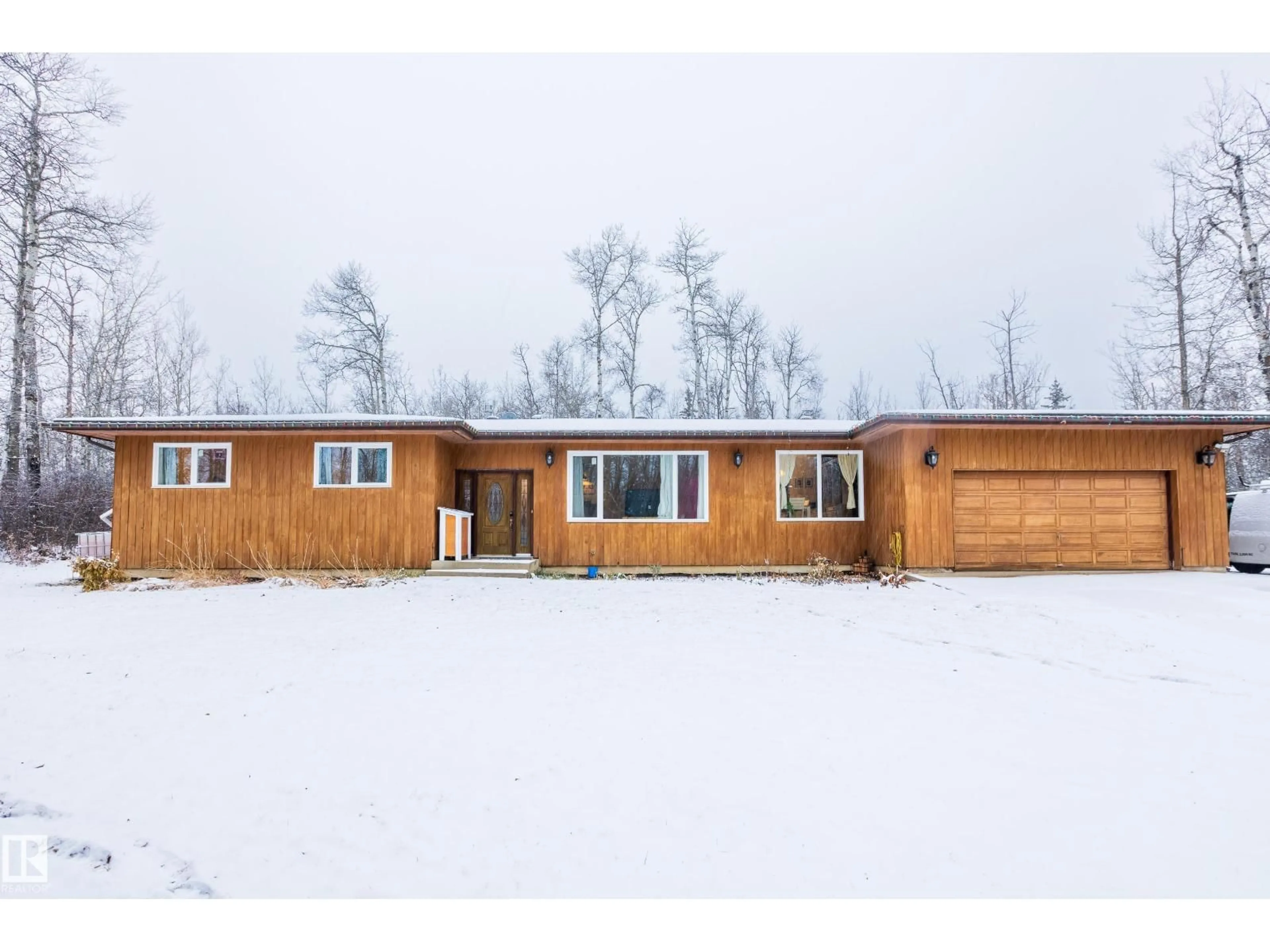 Unknown for 21558 TWP ROAD 520, Rural Strathcona County Alberta T8E1E5