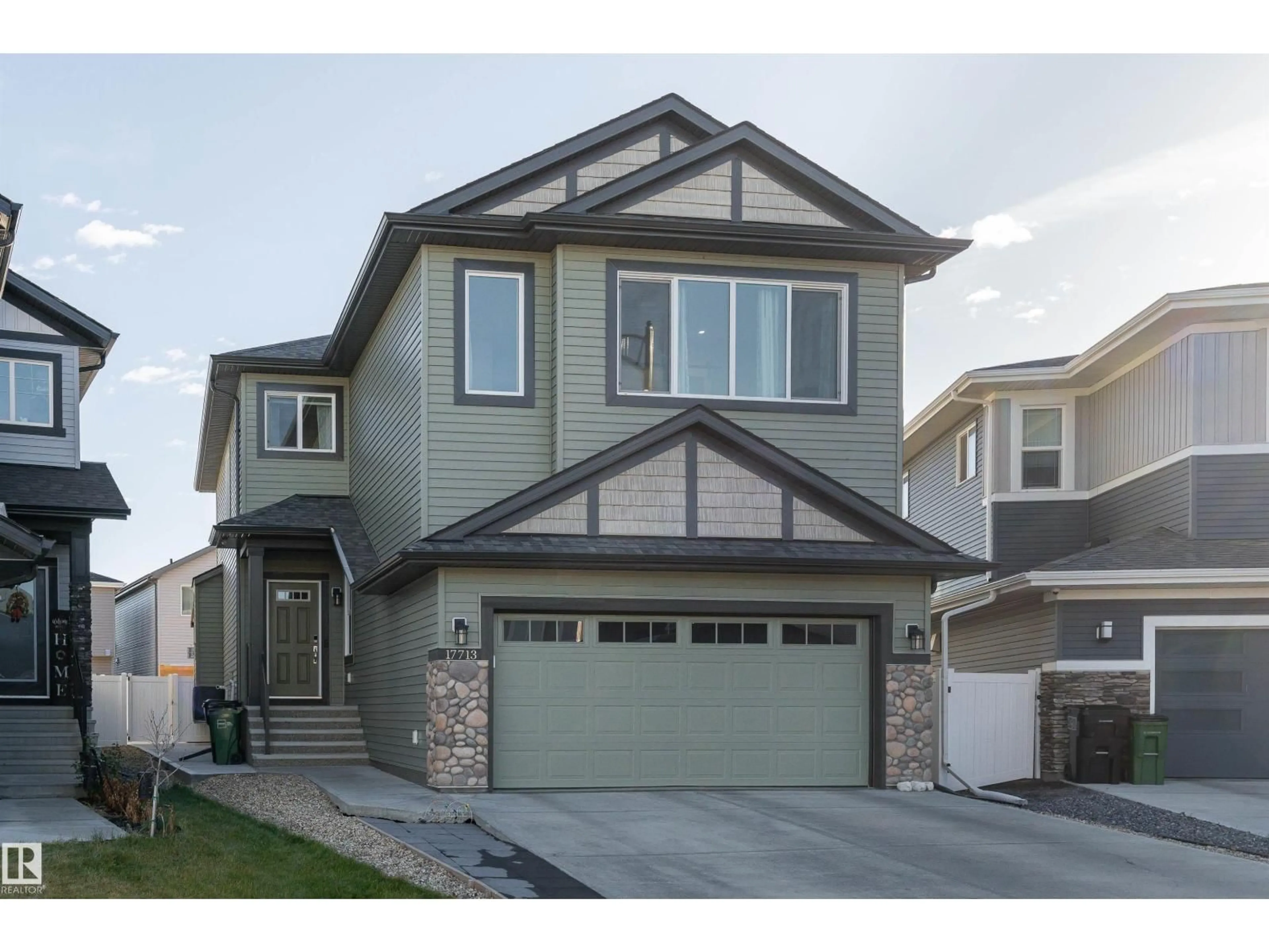 Home with vinyl exterior material, street for 17713 73A ST, Edmonton Alberta T5Z0T1