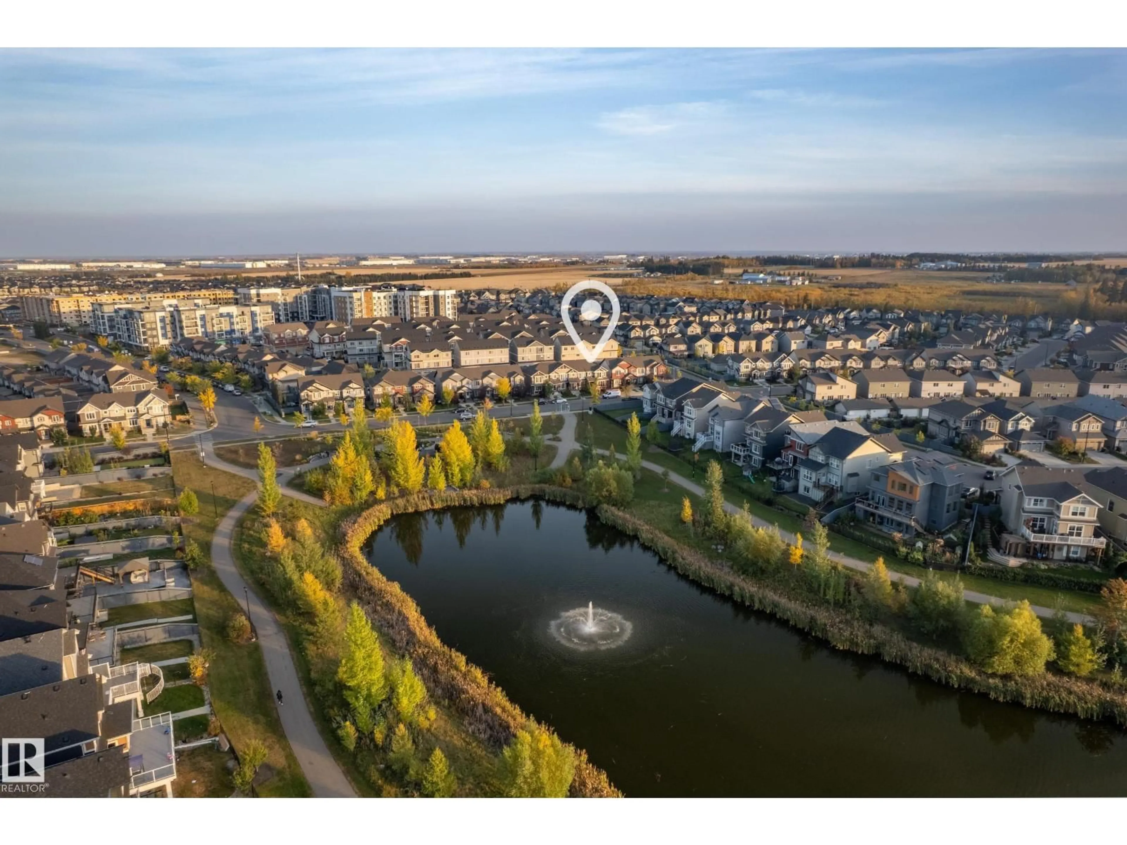 A pic from outside/outdoor area/front of a property/back of a property/a pic from drone, water/lake/river/ocean view for 287 DESROCHERS BV, Edmonton Alberta T6W3H9