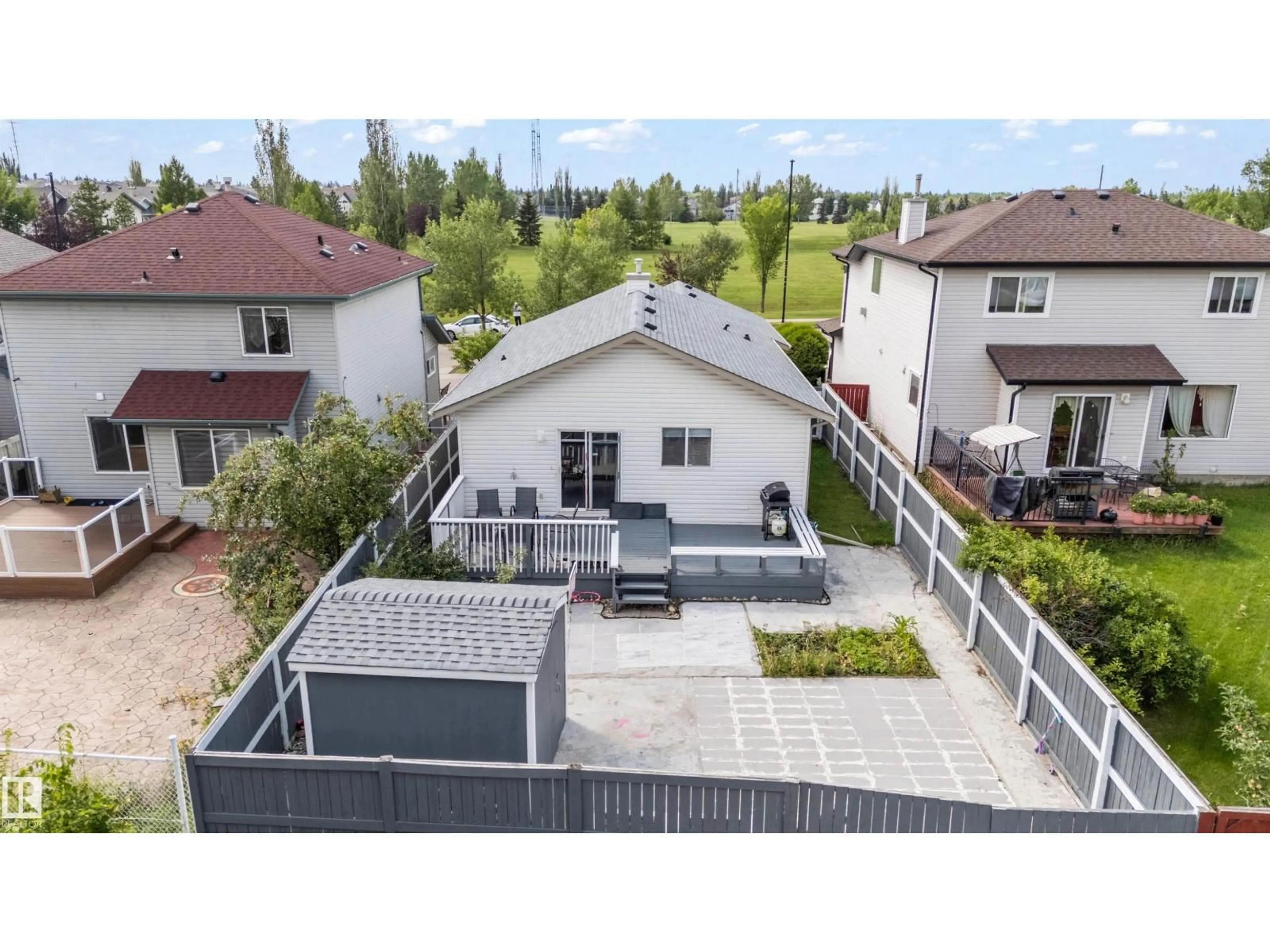 Patio, street for 3603 23 ST, Edmonton Alberta T6T1W2