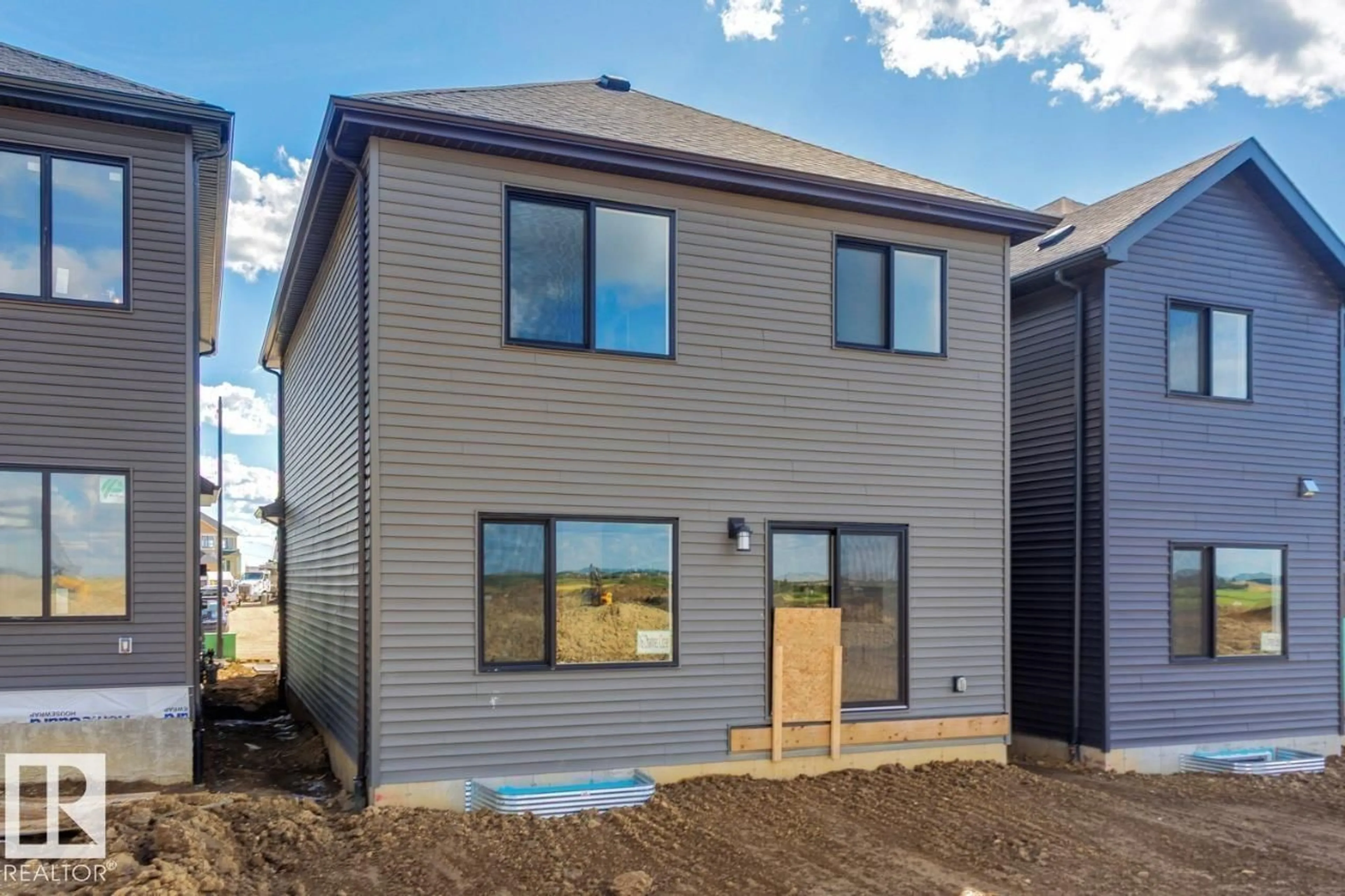 Home with brick exterior material, street for 10 CHARTRES CL, St. Albert Alberta T8N0R6