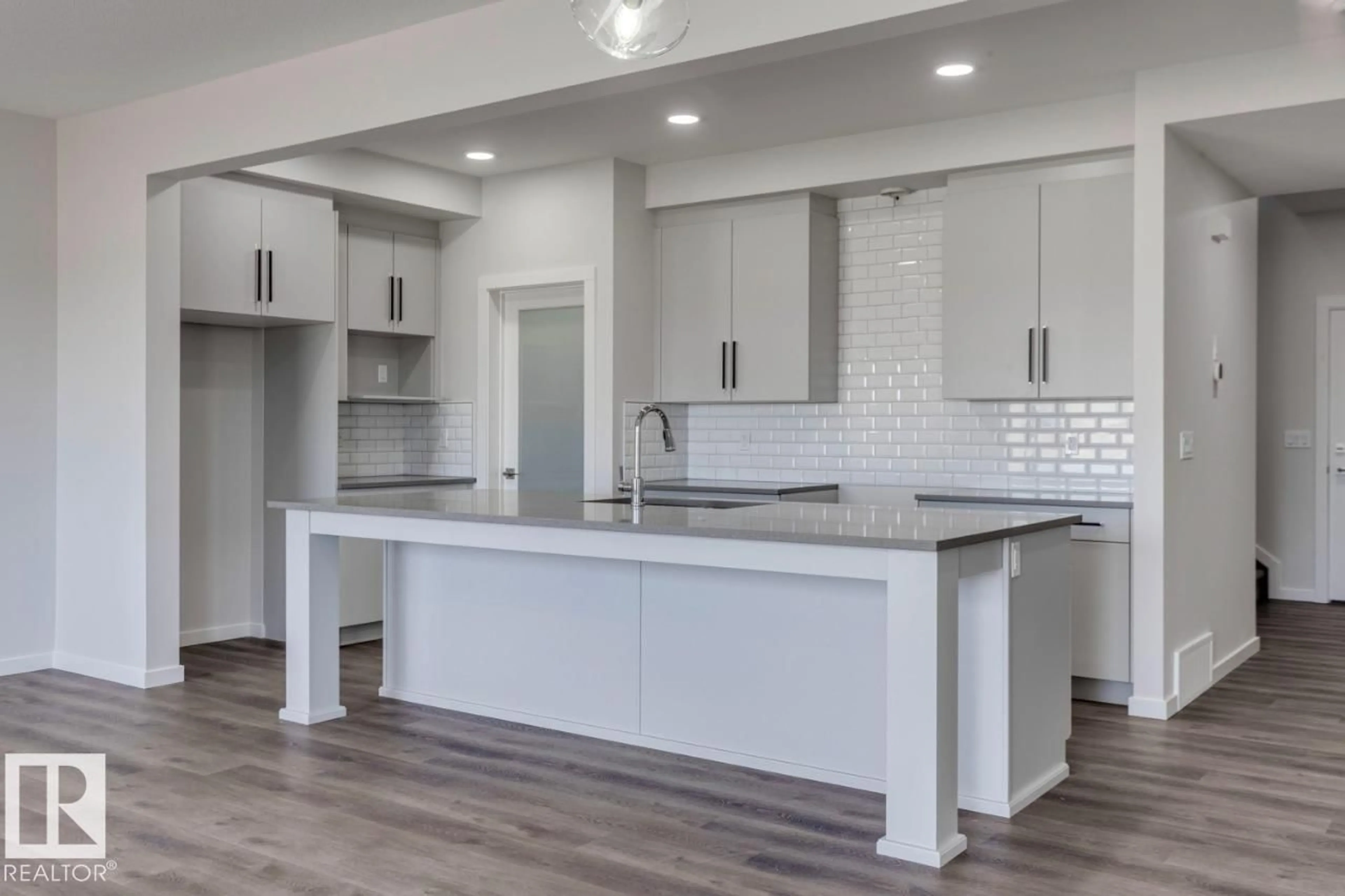 Open concept kitchen, ceramic/tile floor for 14 CHARTRES CL, St. Albert Alberta T8N6A9
