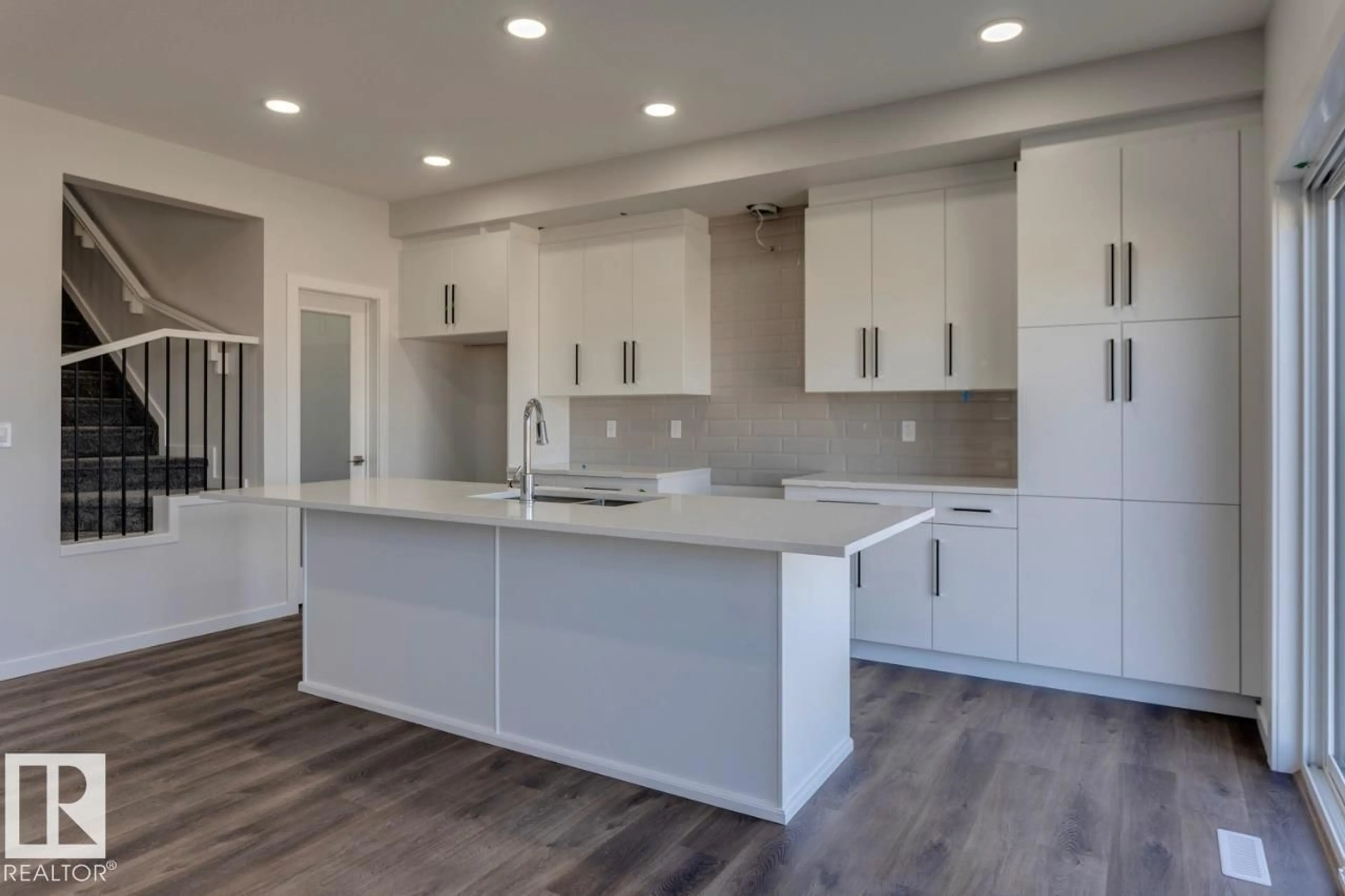 Open concept kitchen, unknown for 8 CHARTRES CL, St. Albert Alberta T8N0R6