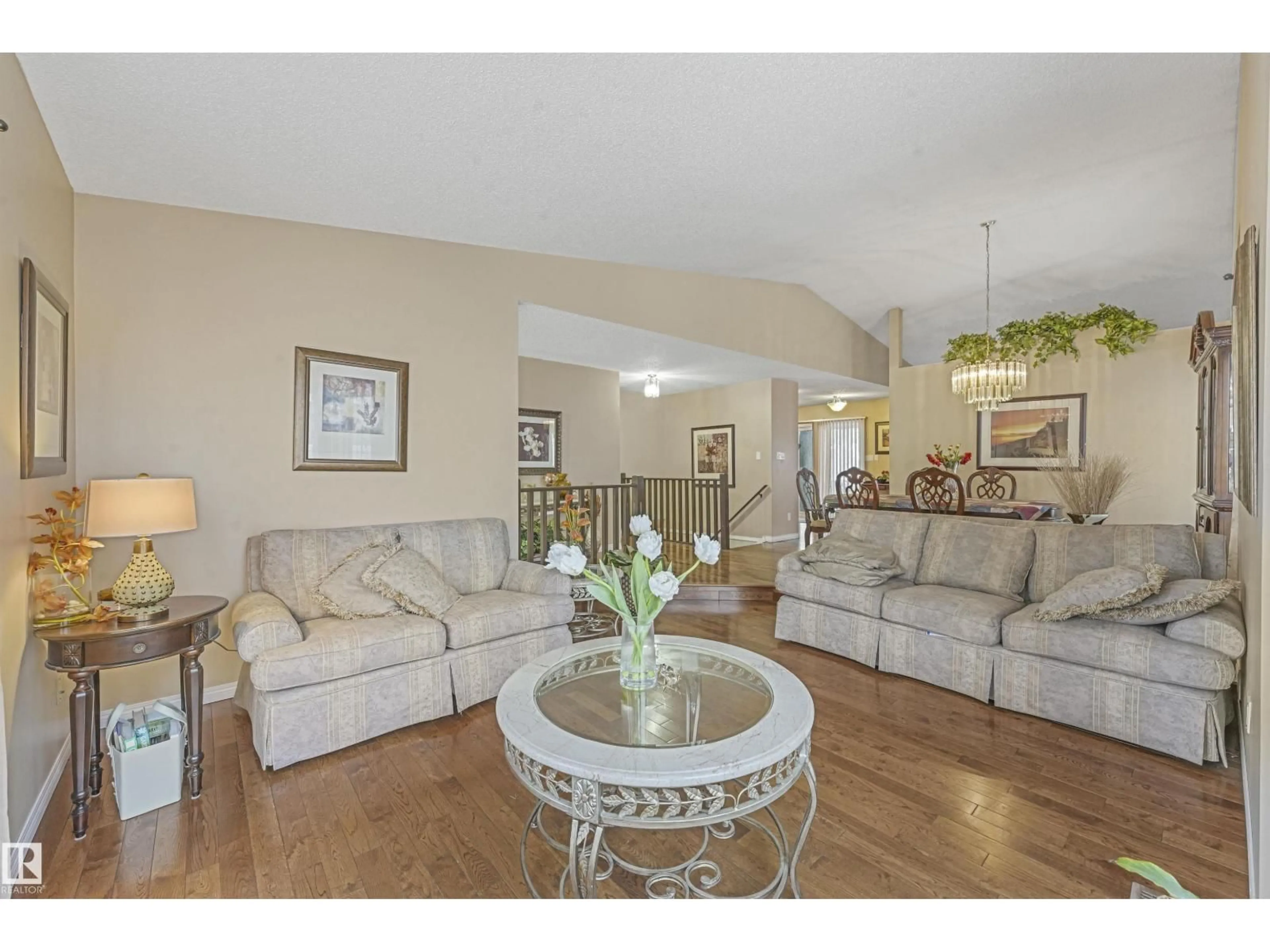 Living room with furniture, unknown for 44 LENNOX DR, St. Albert Alberta T8N4L4