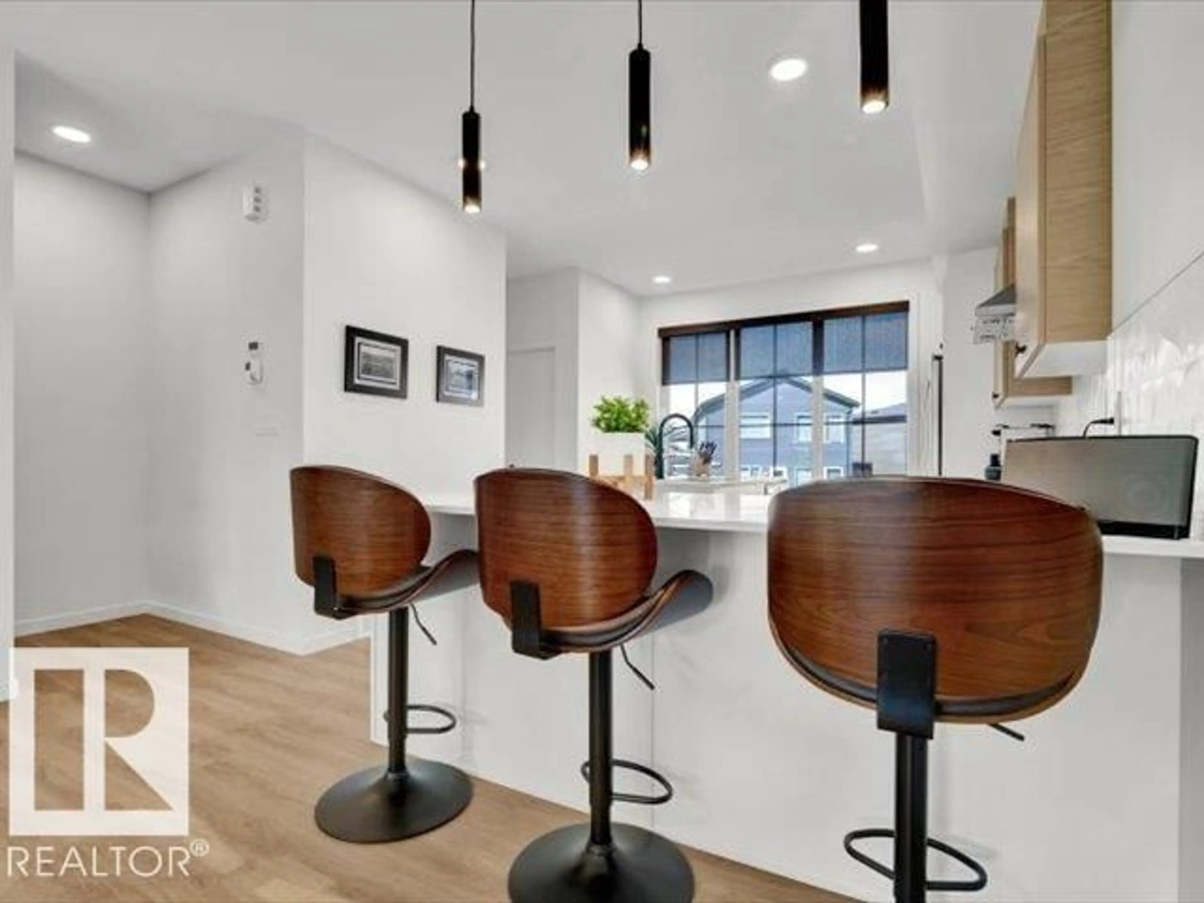 Open concept kitchen, unknown for SW - 439 39 ST, Edmonton Alberta T6X2X9