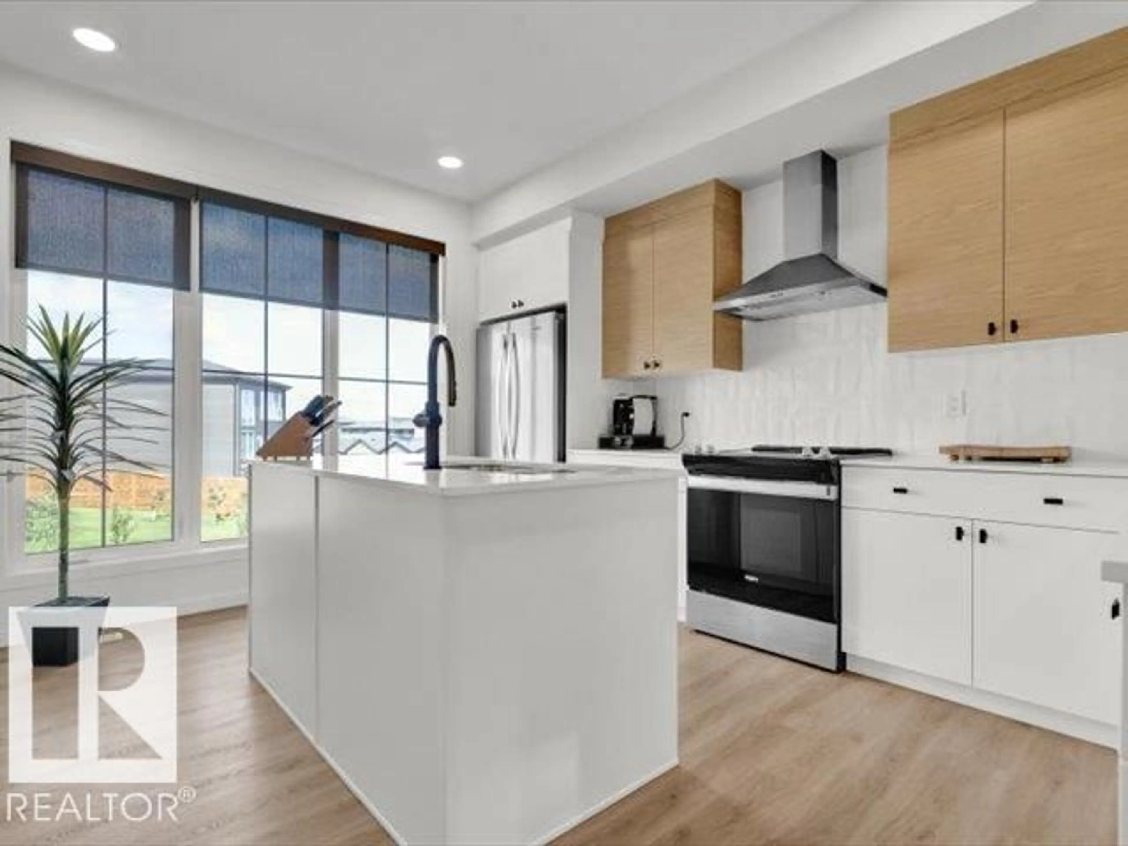 Open concept kitchen, unknown for SW - 439 39 ST, Edmonton Alberta T6X2X9