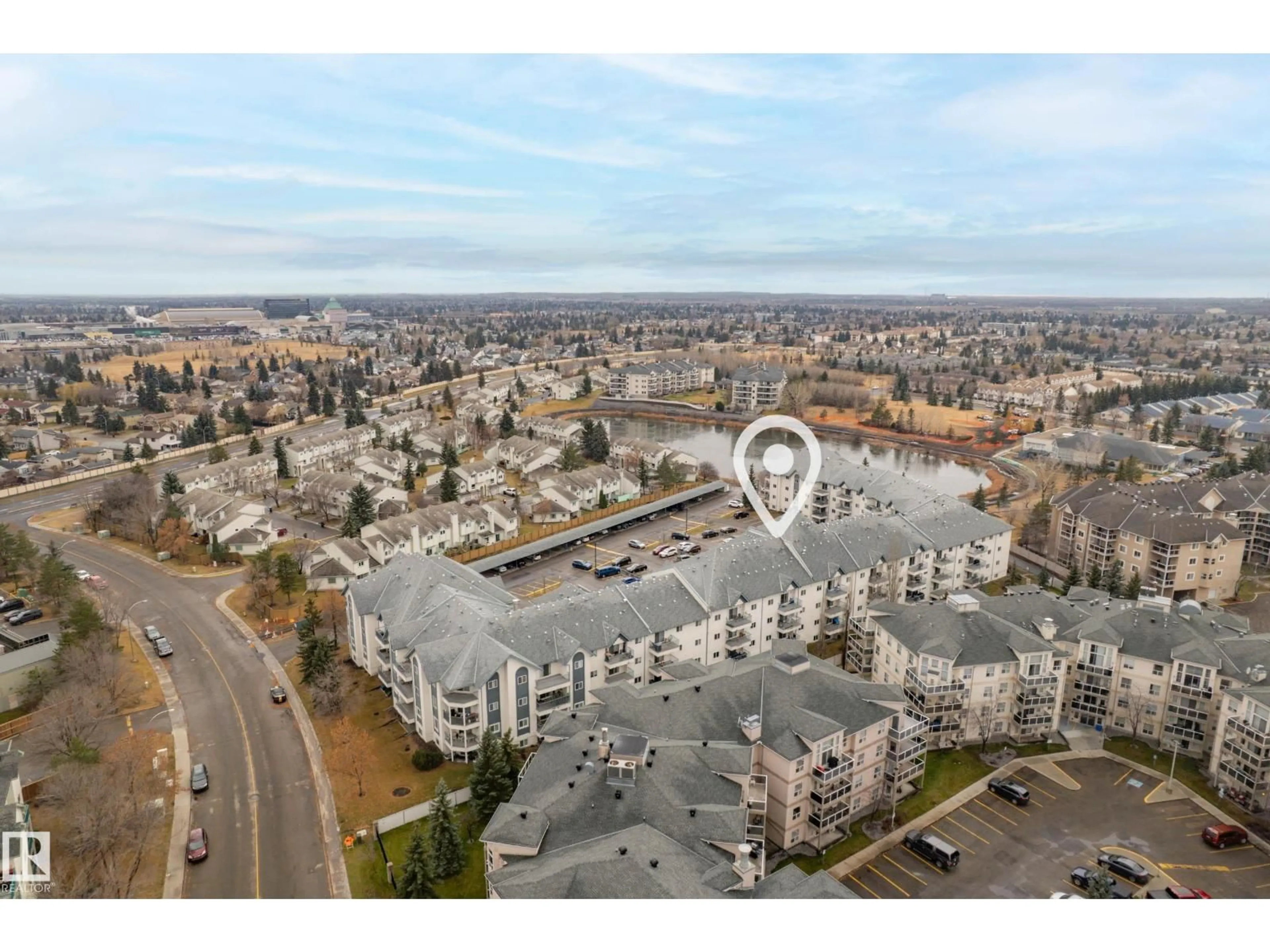 A pic from outside/outdoor area/front of a property/back of a property/a pic from drone, street for 9620 - 131 174 ST, Edmonton Alberta T5T6B9