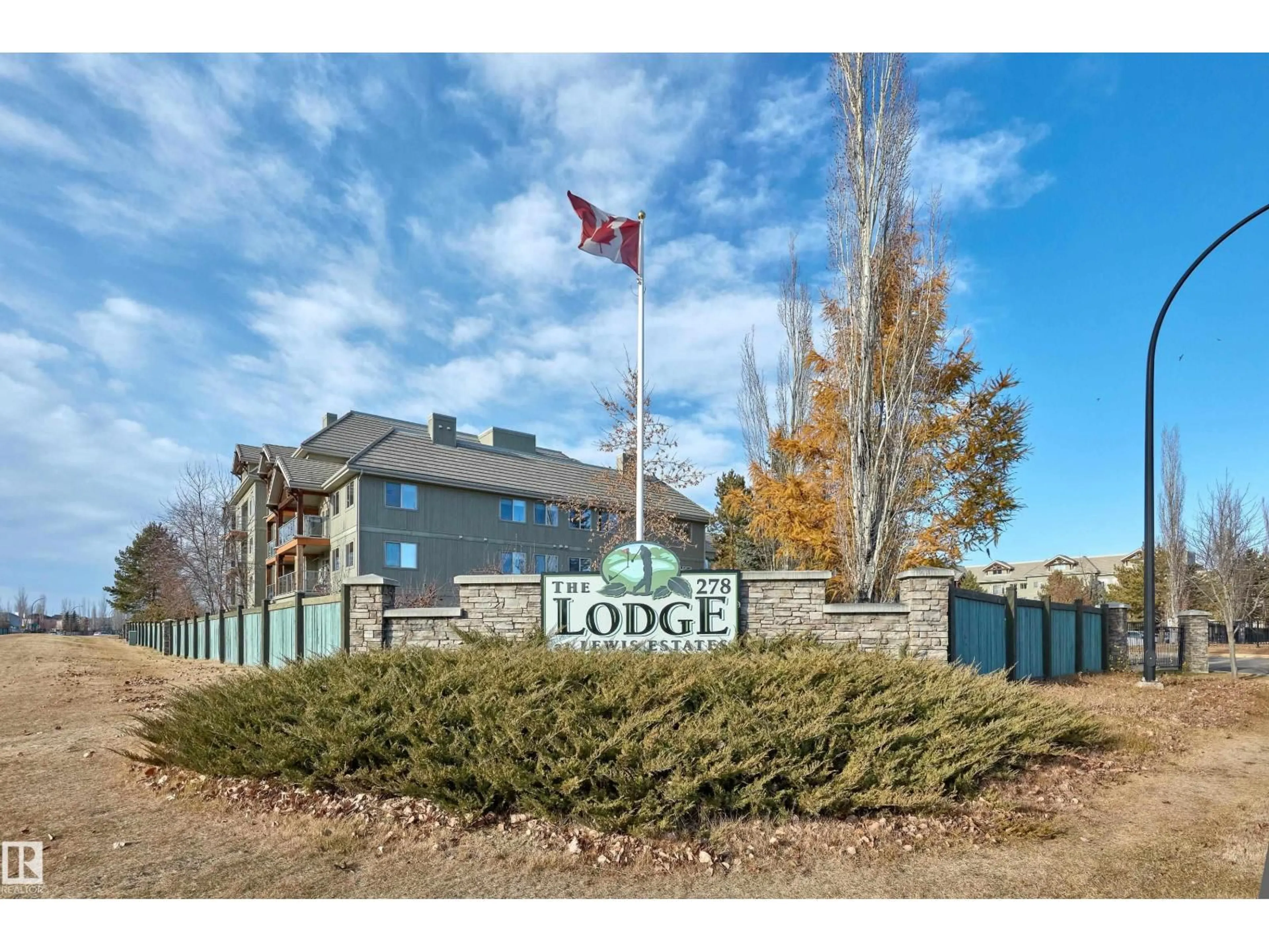 Lobby for #114 - 278 SUDER GREENS DR, Edmonton Alberta T5T6V6