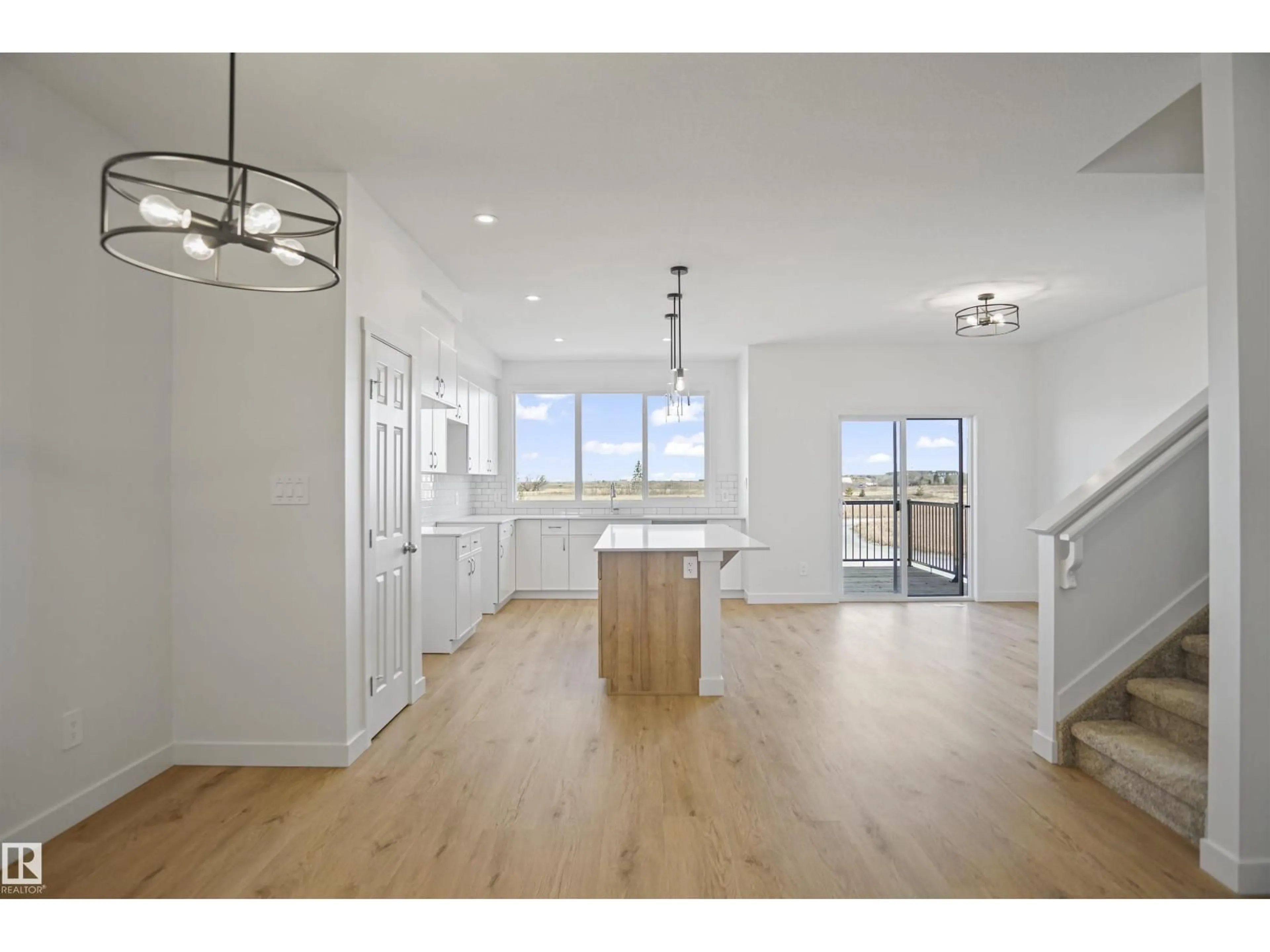 Unknown for 1165 SOUTH CREEK WD, Stony Plain Alberta T7Z0P1