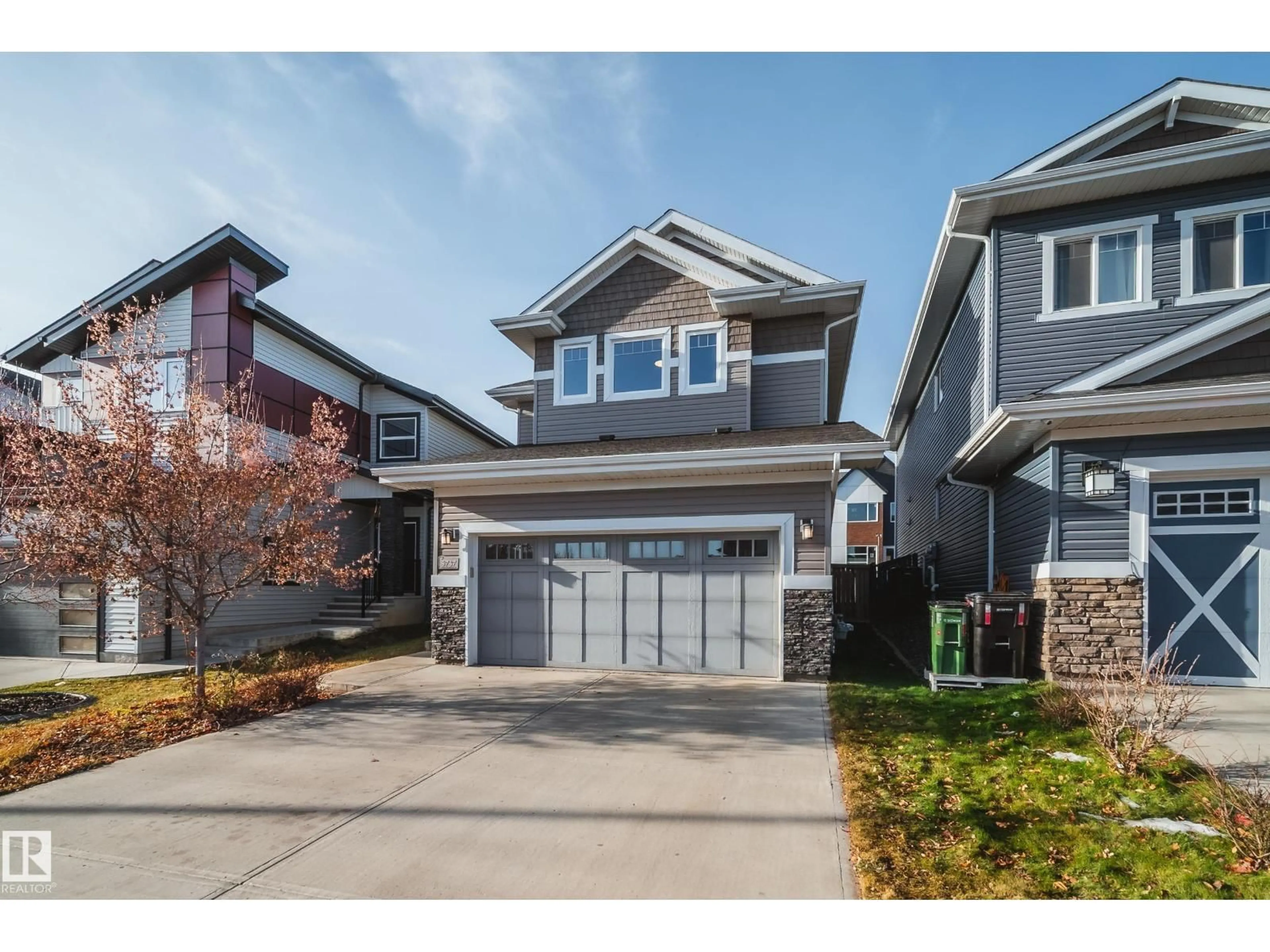Home with vinyl exterior material, street for 5737 GREENOUGH LANDING LD, Edmonton Alberta T5T7J7