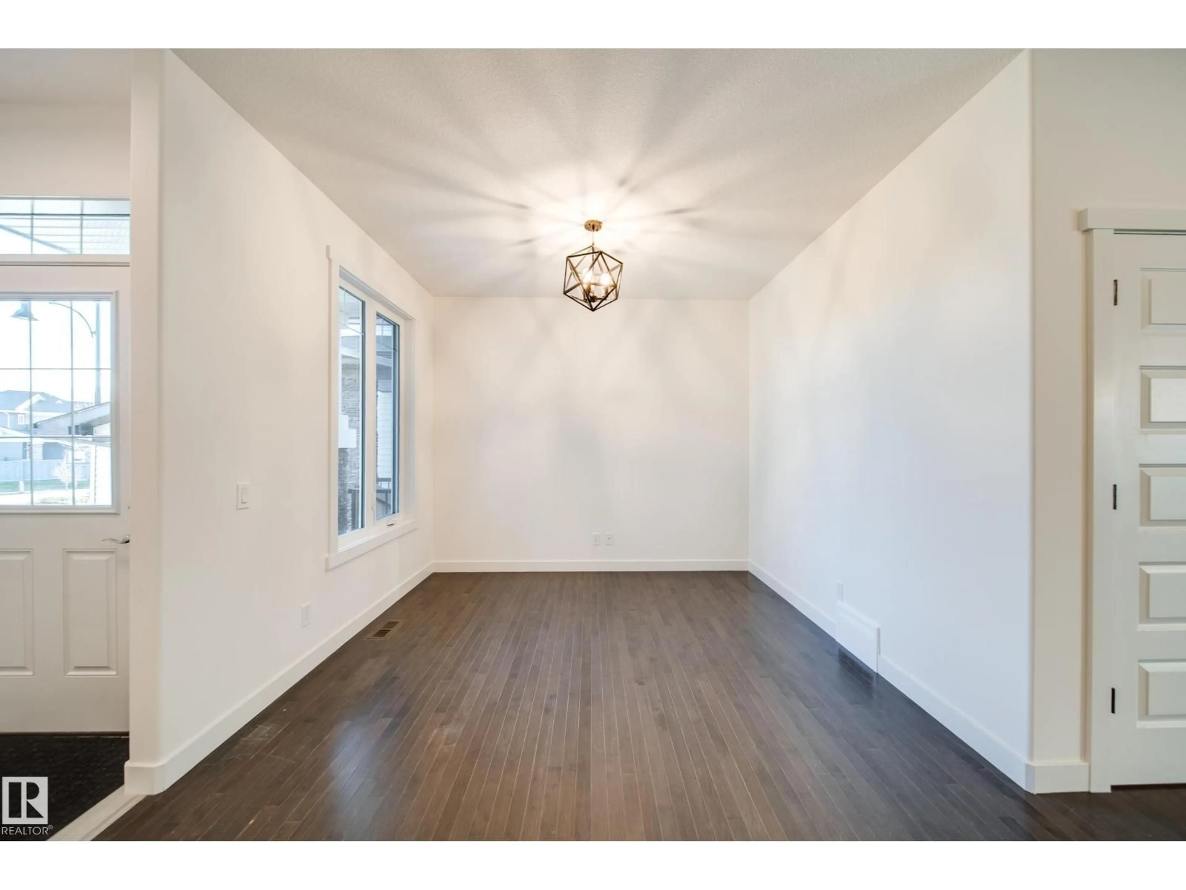 A pic of a room for 5737 GREENOUGH LANDING LD, Edmonton Alberta T5T7J7