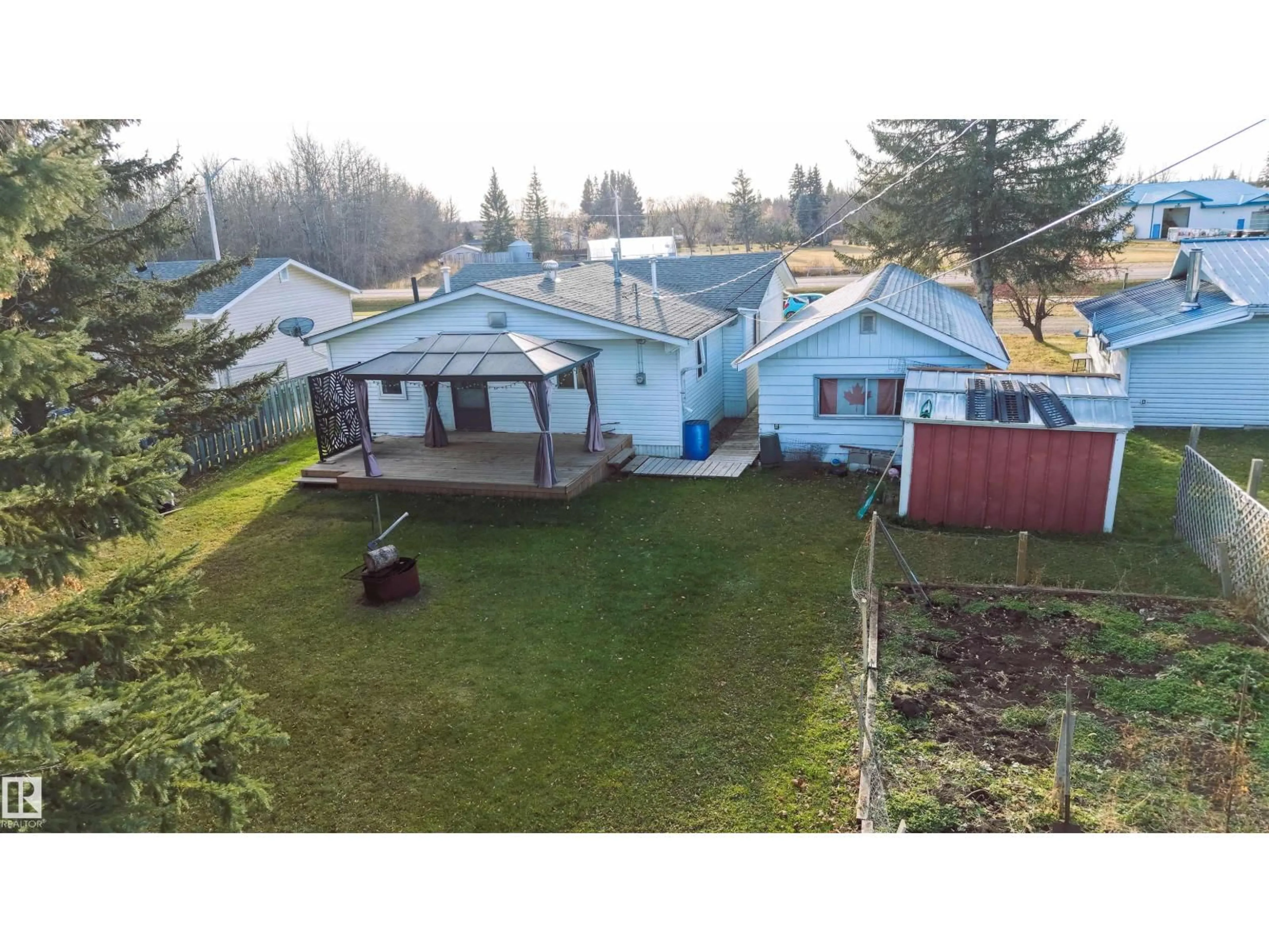 A pic from outside/outdoor area/front of a property/back of a property/a pic from drone, unknown for 4531 47 ST, Rural Lac Ste. Anne County Alberta T0E0A0
