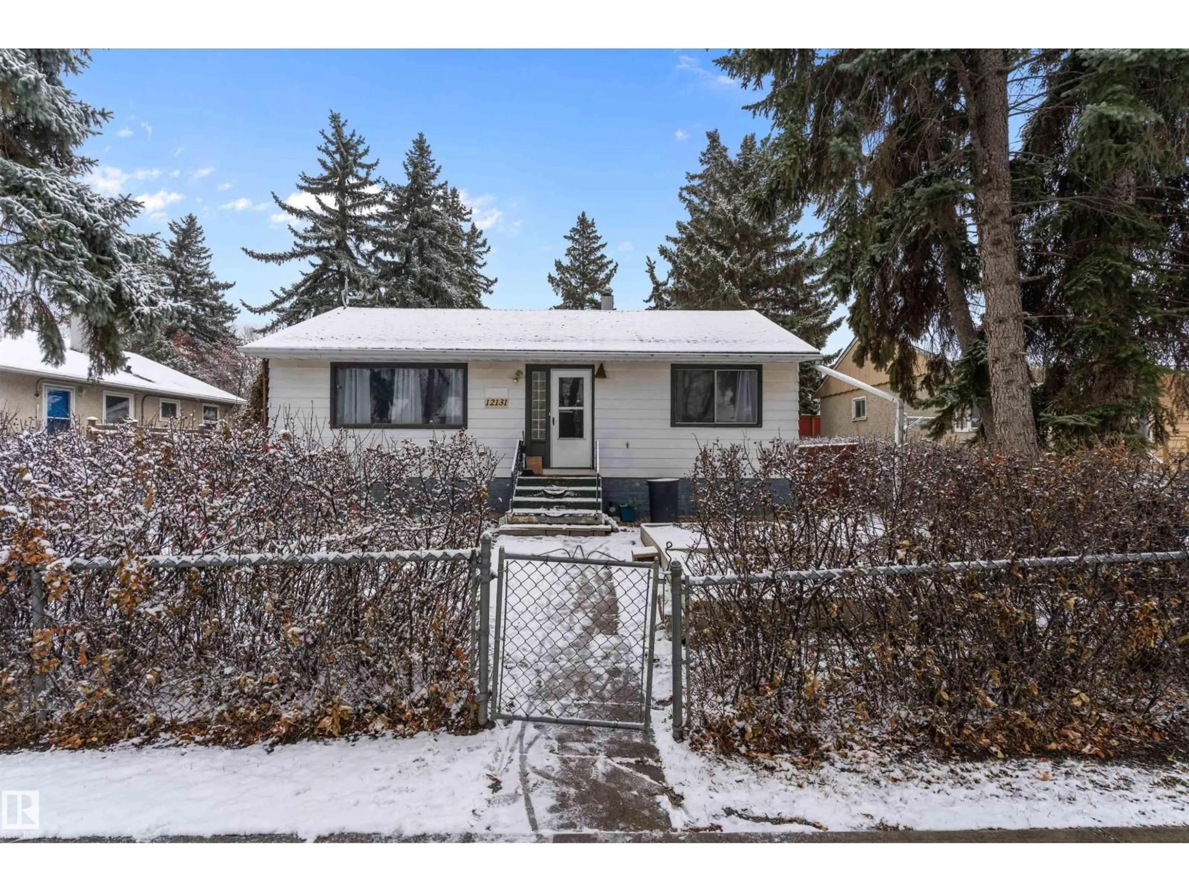 Unknown for NW - 12131 141 ST, Edmonton Alberta T5L2G1