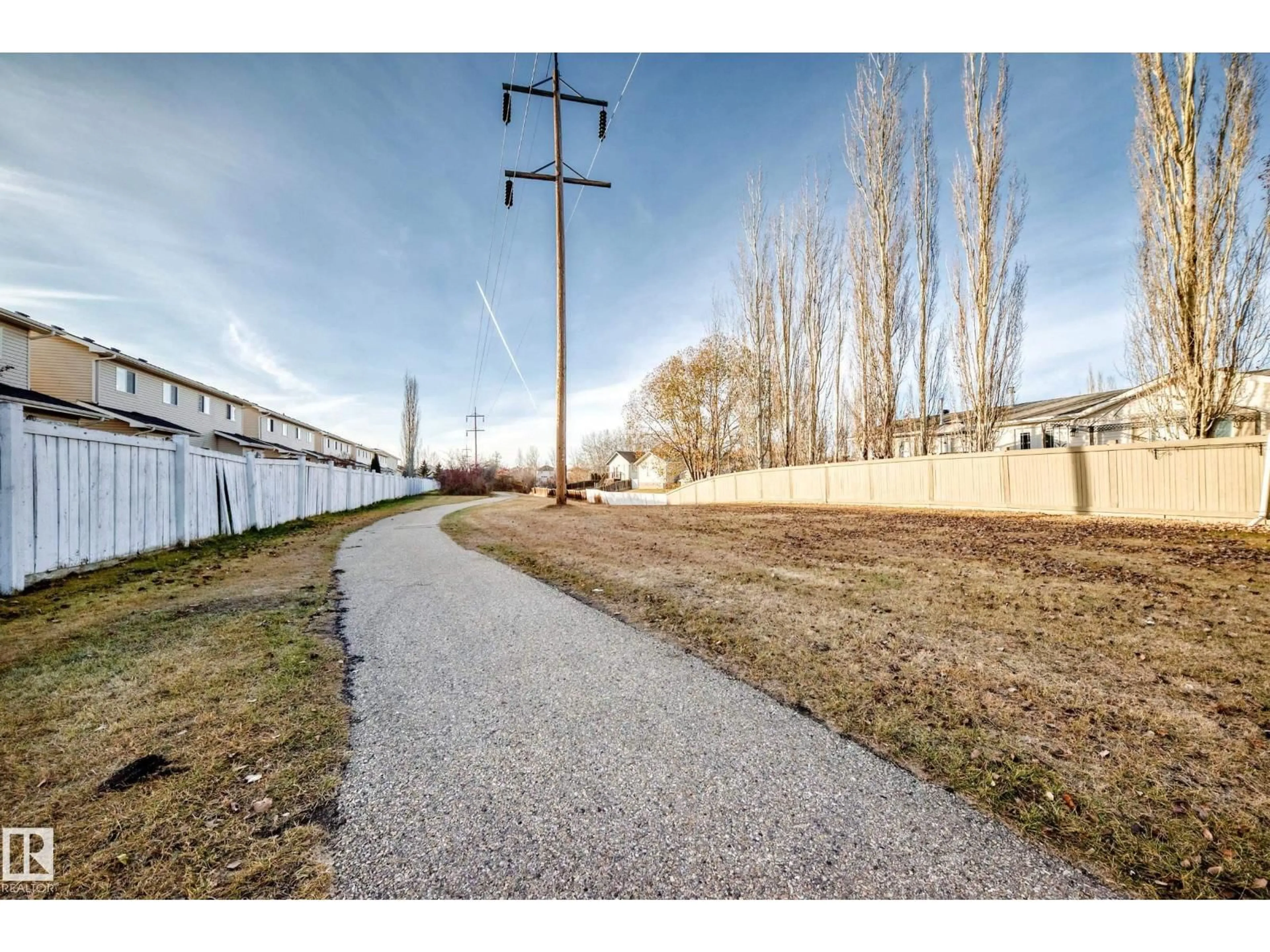 A pic from outside/outdoor area/front of a property/back of a property/a pic from drone, street for 12 GRAYWOOD TC, Stony Plain Alberta T7T0A6