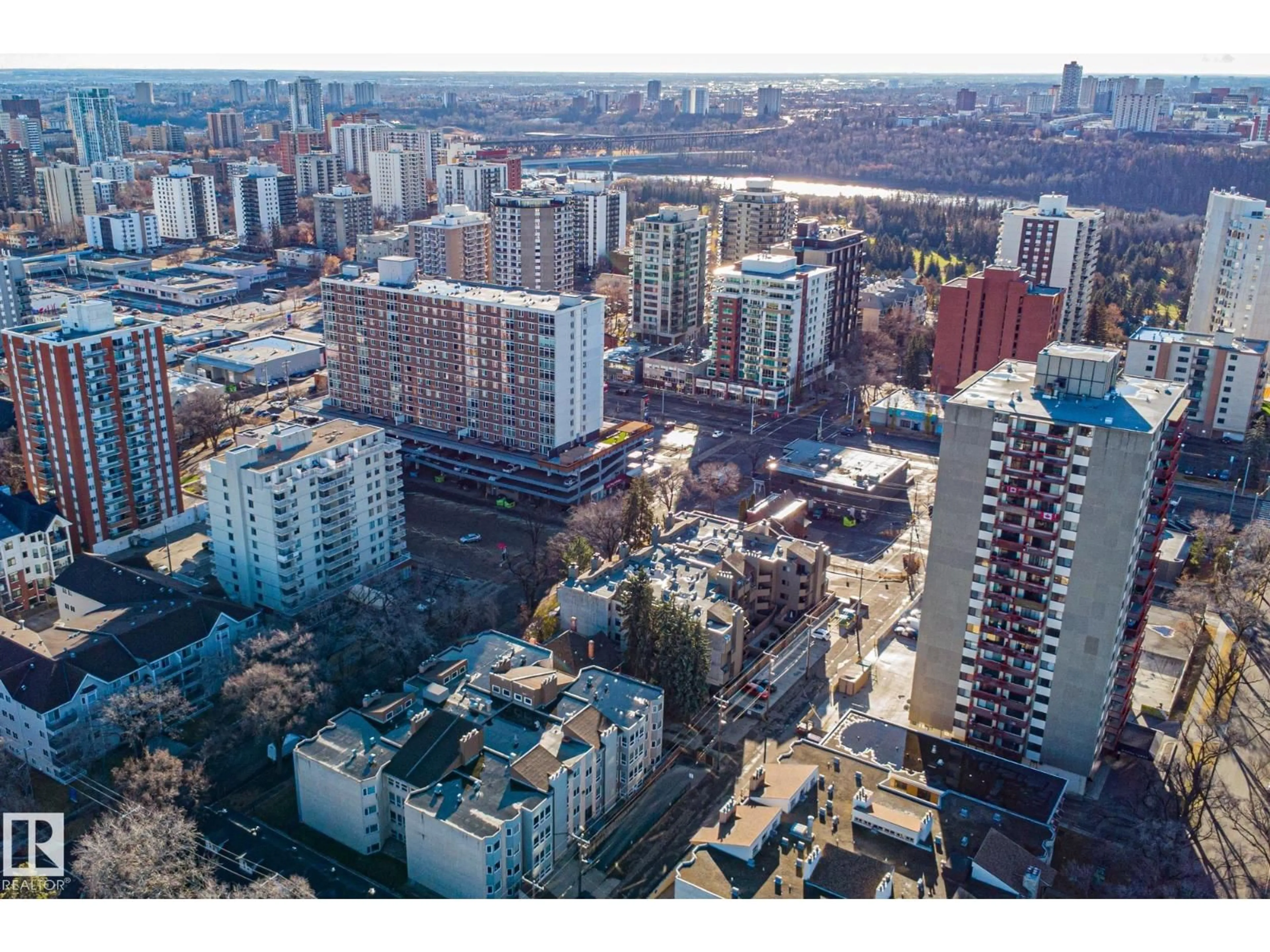 A pic from outside/outdoor area/front of a property/back of a property/a pic from drone, city buildings view from balcony for G7 - 10148 118 ST, Edmonton Alberta T5K1Y4