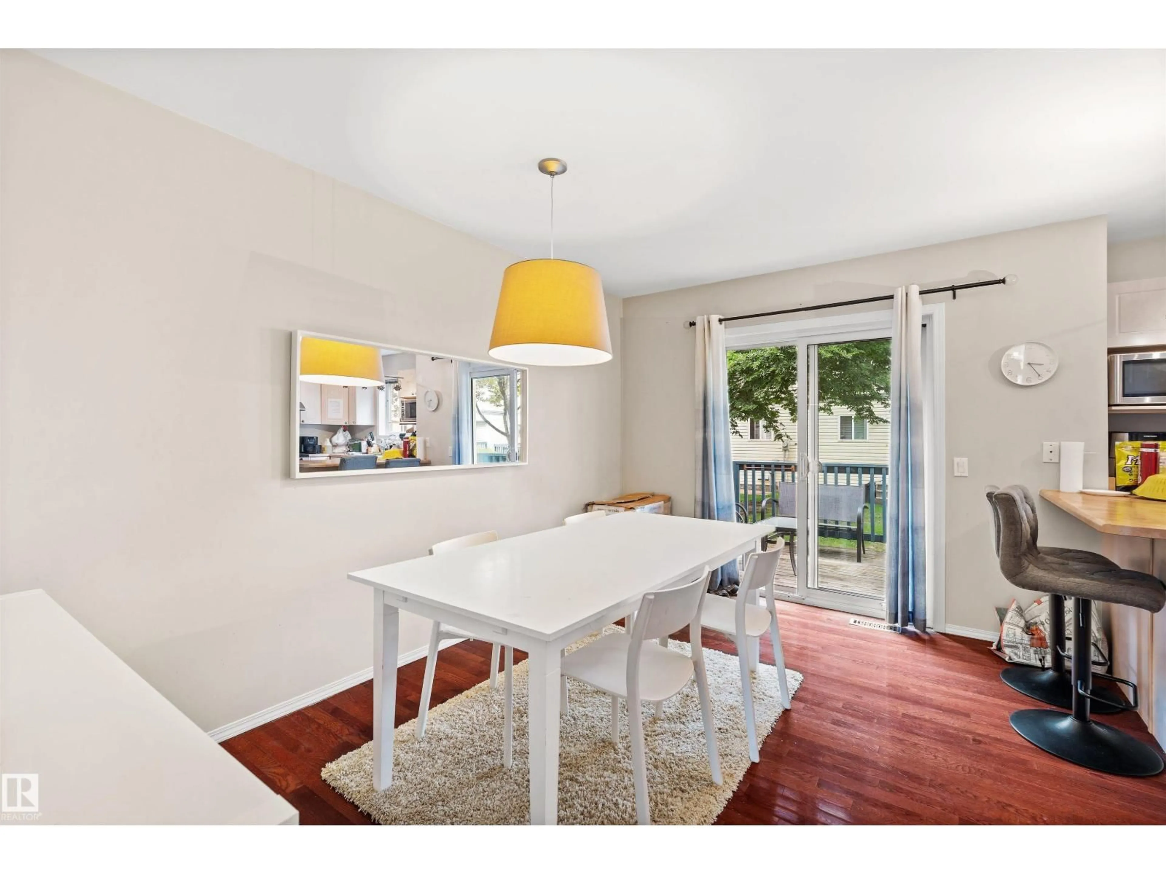Dining room, wood/laminate floor for 10516 108 AV, Edmonton Alberta T5H4M8