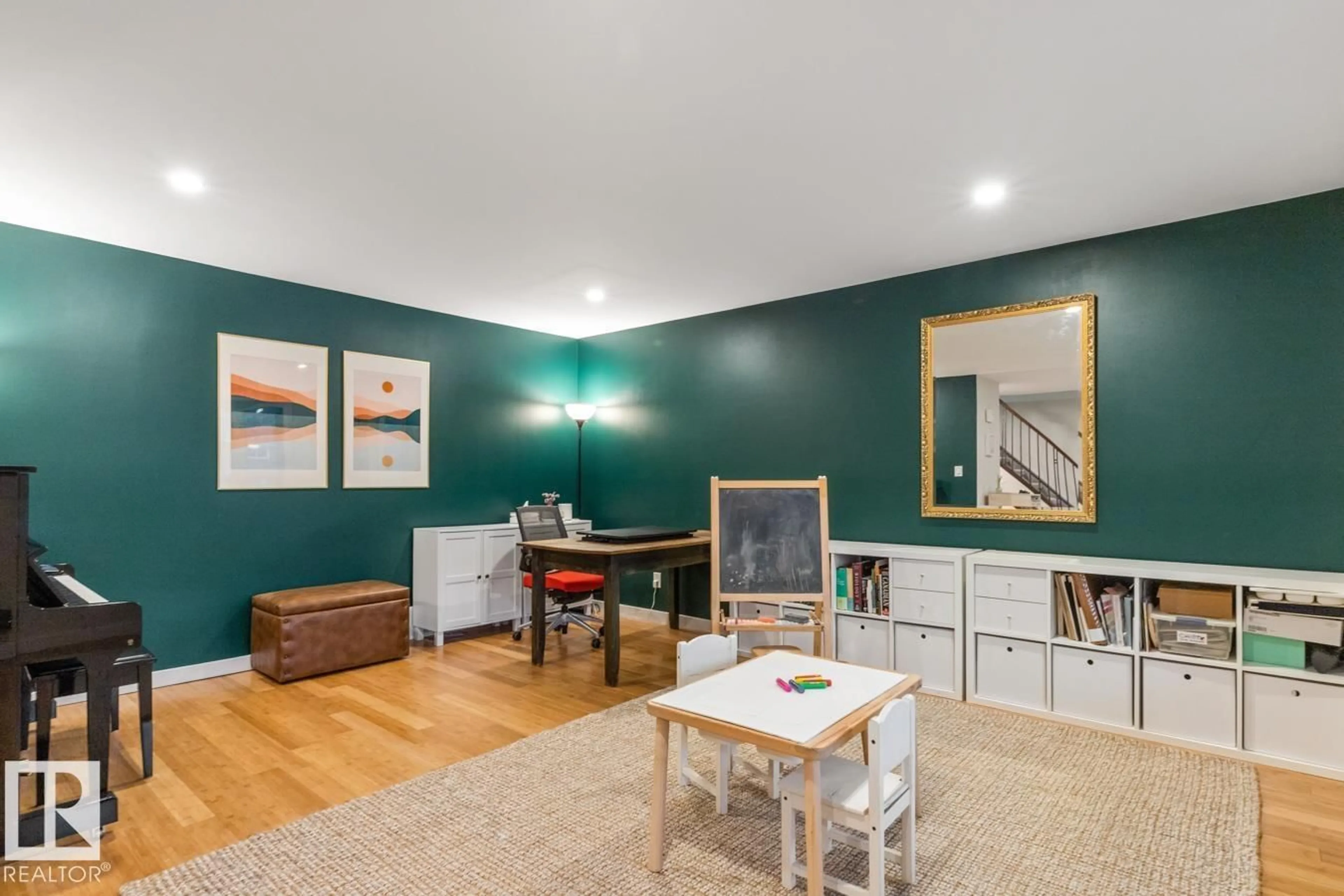 Unknown for 6815 11 AV, Edmonton Alberta T6K3M6