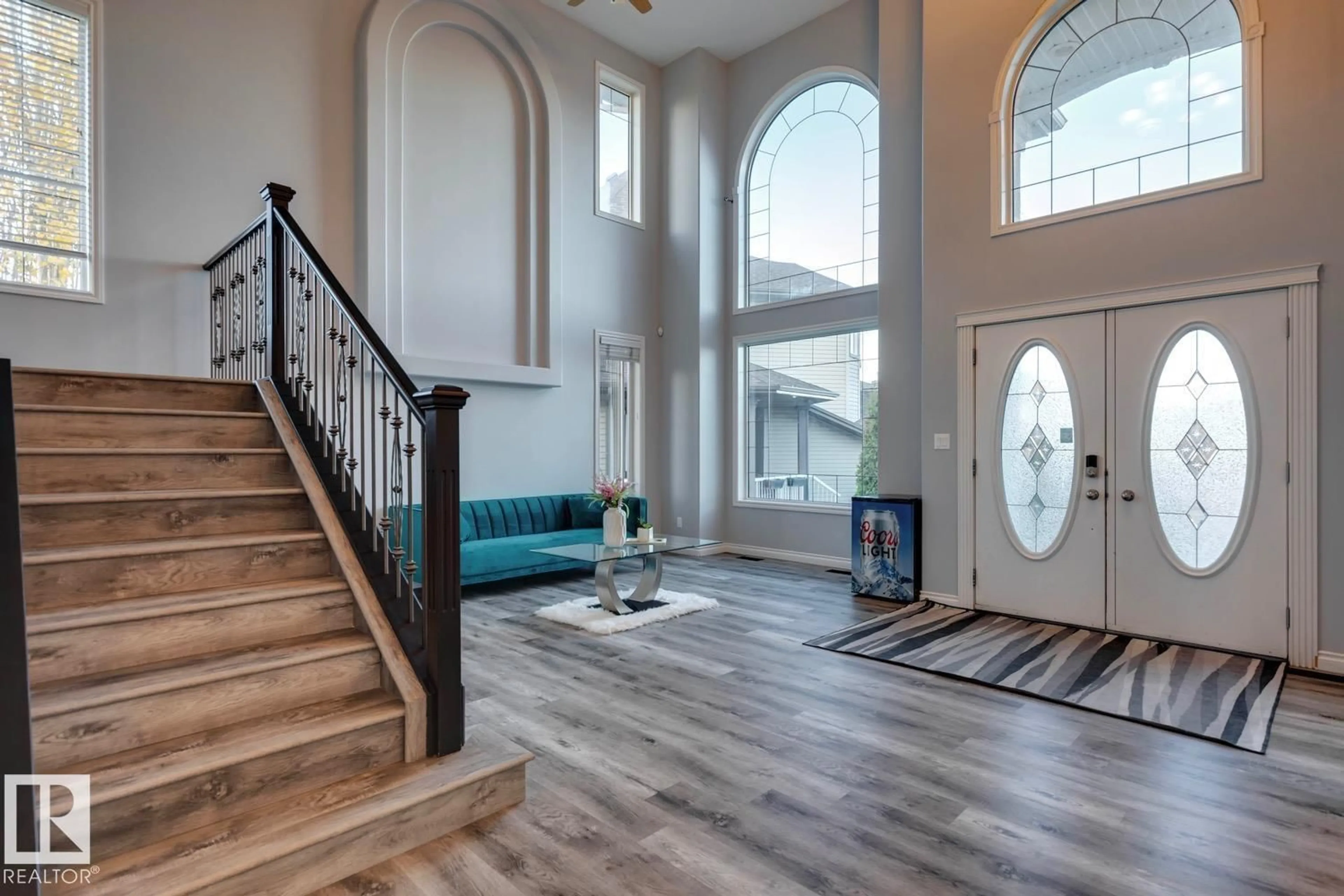 Indoor entryway for 17806 109 ST, Edmonton Alberta T5X6H6