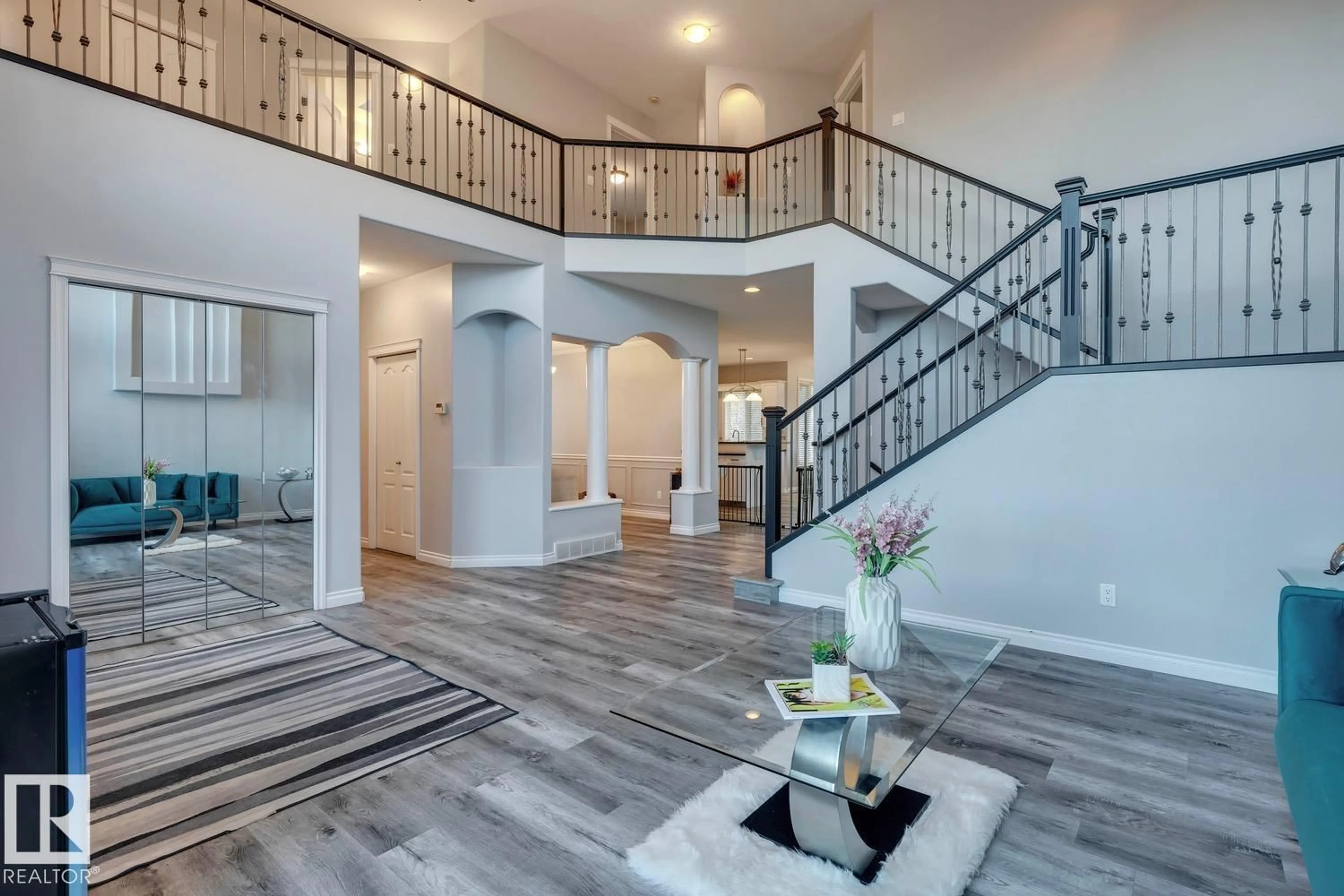 Indoor entryway for 17806 109 ST, Edmonton Alberta T5X6H6