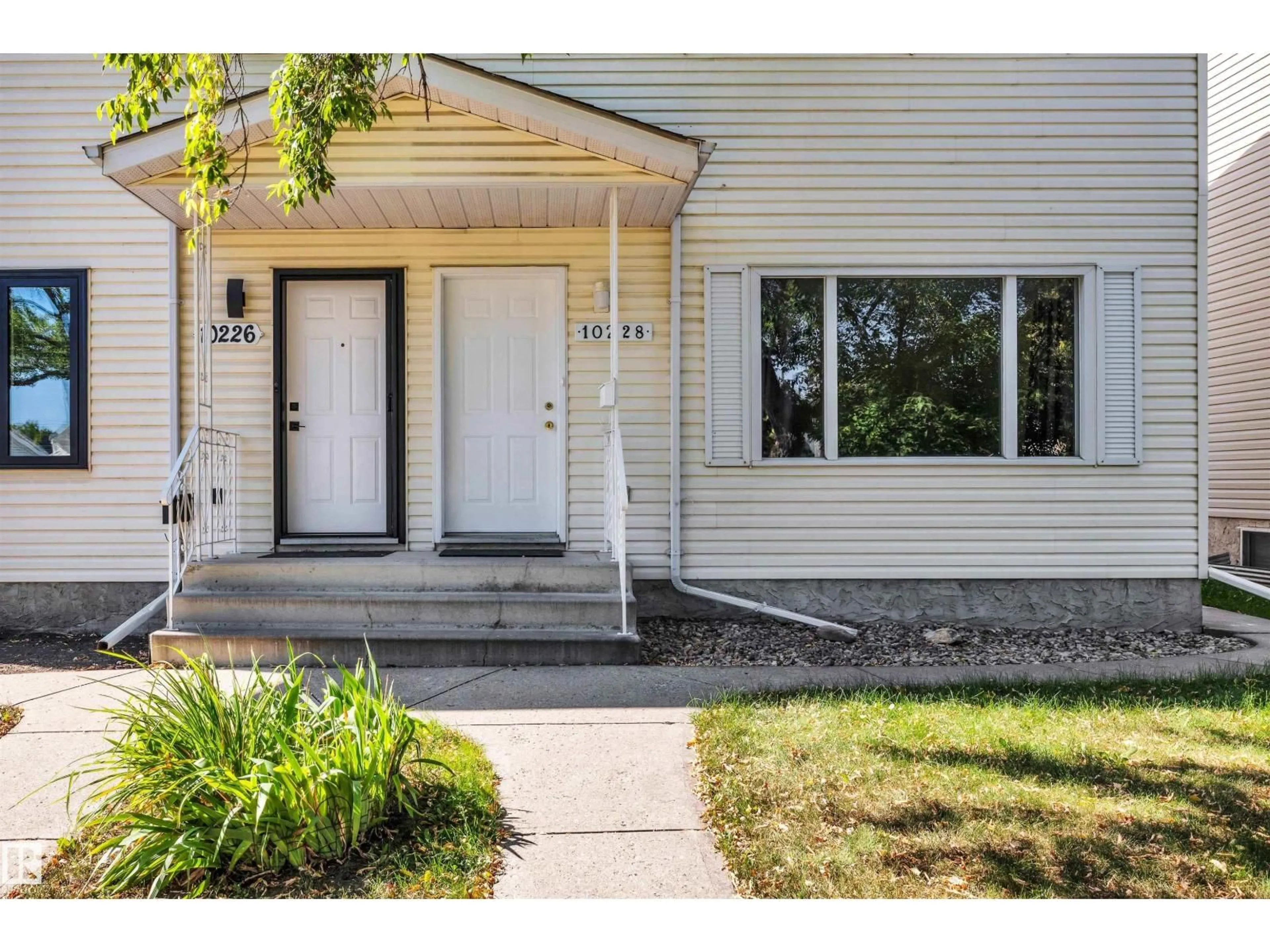 Unknown for 10228 152 ST, Edmonton Alberta T5P1Y2