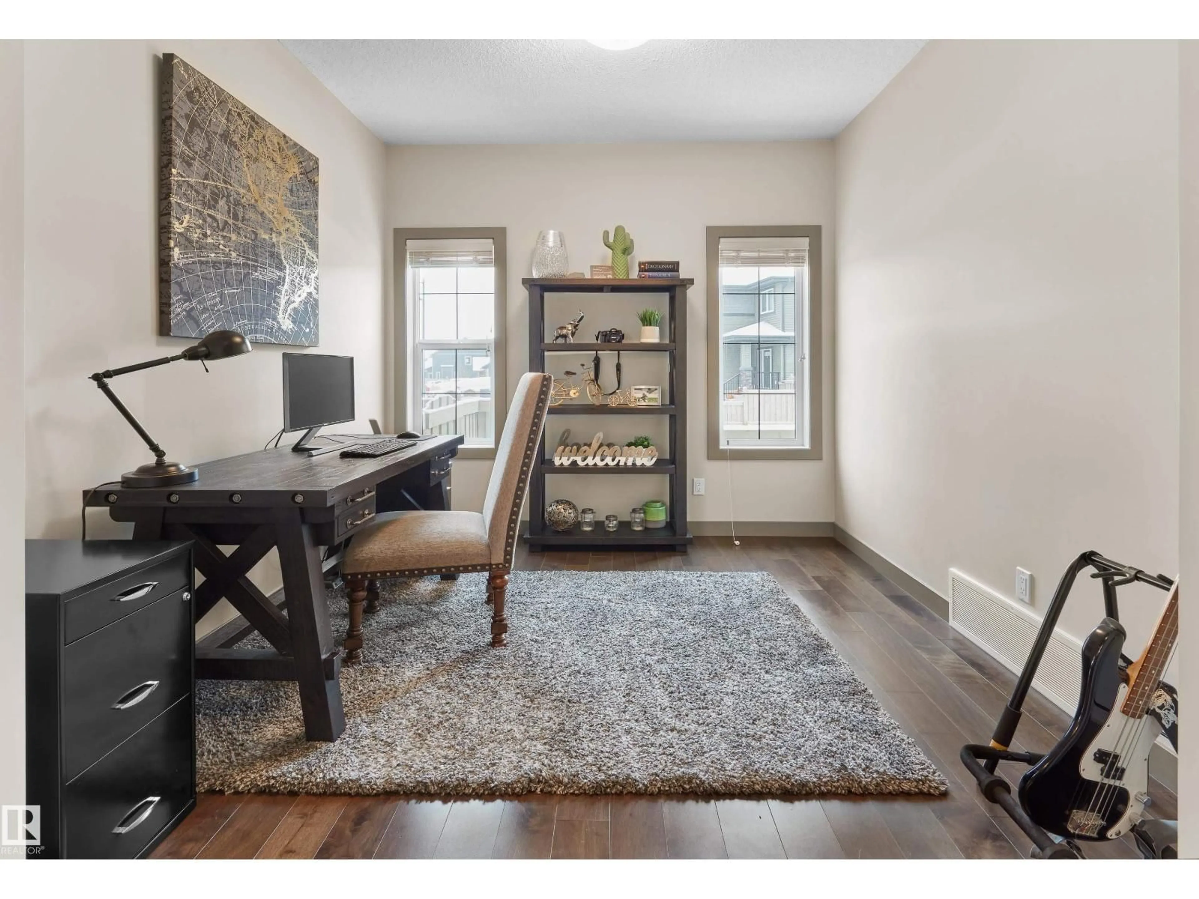 Indoor entryway for 5703 EDWORTHY LANDING LD, Edmonton Alberta T6M0P2