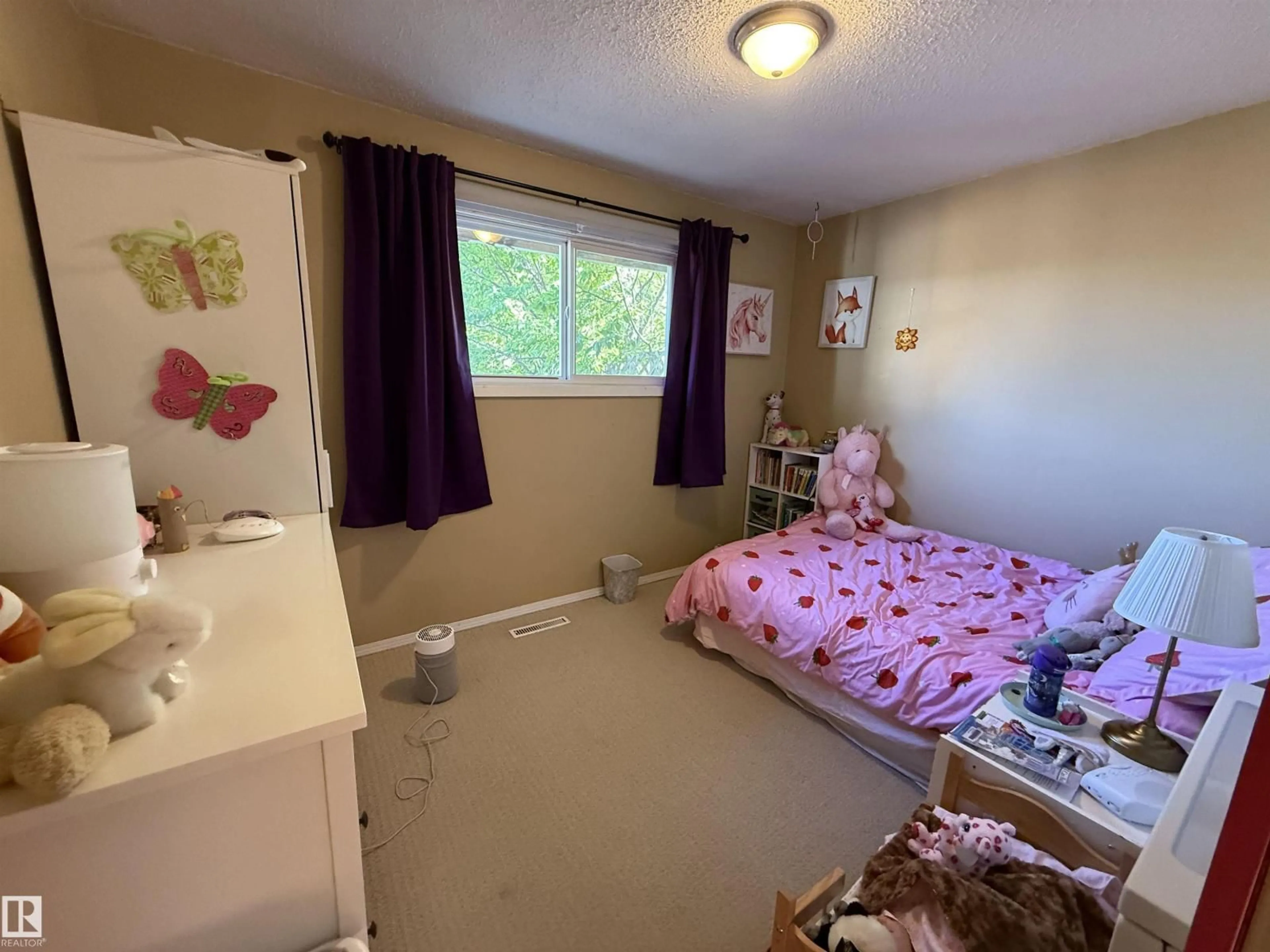 A pic of a room for 5017 46 ST, Drayton Valley Alberta T7A1S2