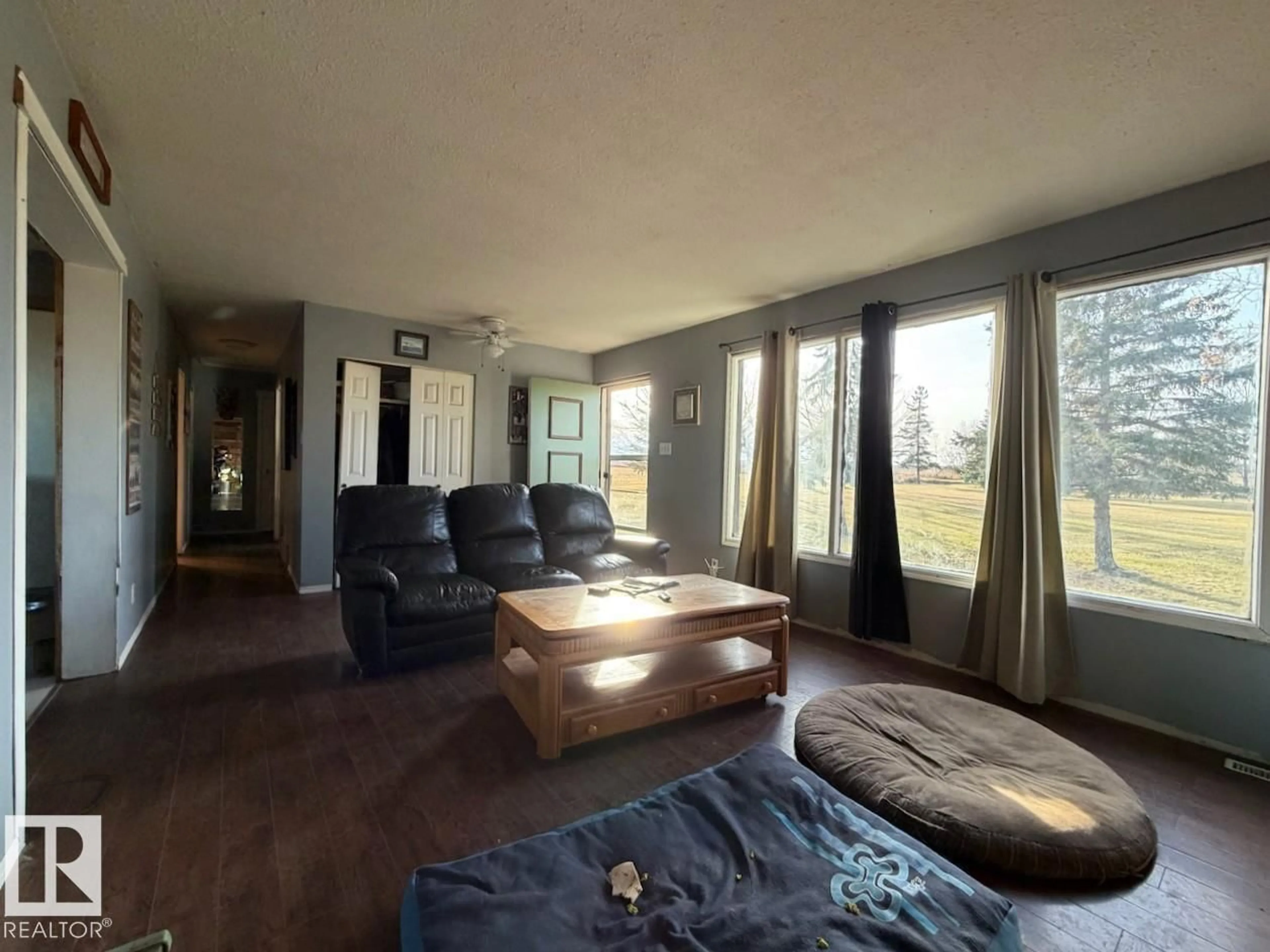 A pic of a room for 61017 RGE ROAD 261, Rural Westlock County Alberta T7P2N9