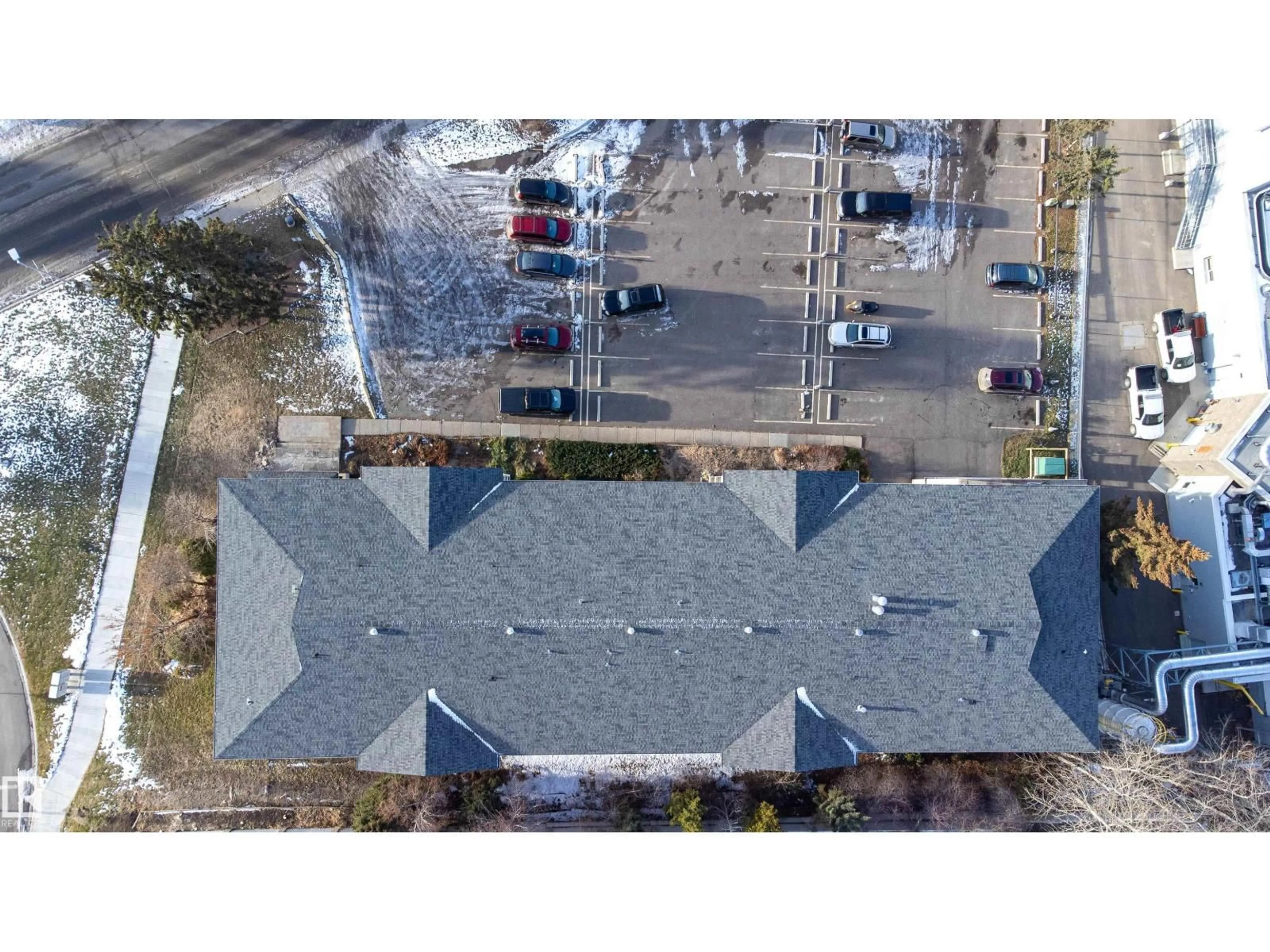 A pic from outside/outdoor area/front of a property/back of a property/a pic from drone, building for #201 - 104 10 ST, Cold Lake Alberta T9M1A6