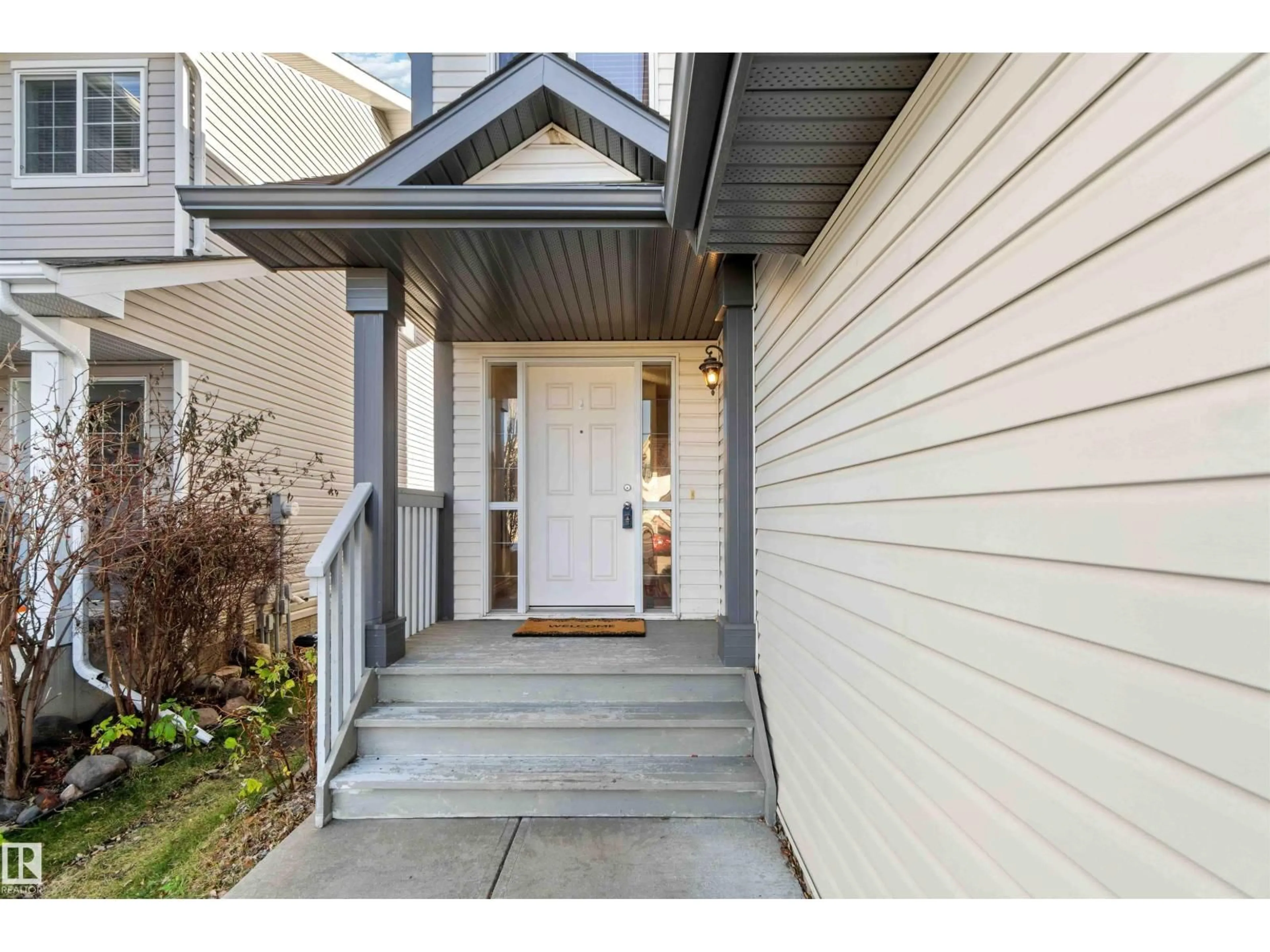 Indoor entryway for 1263 MCALLISTER WY, Edmonton Alberta T6W0B1