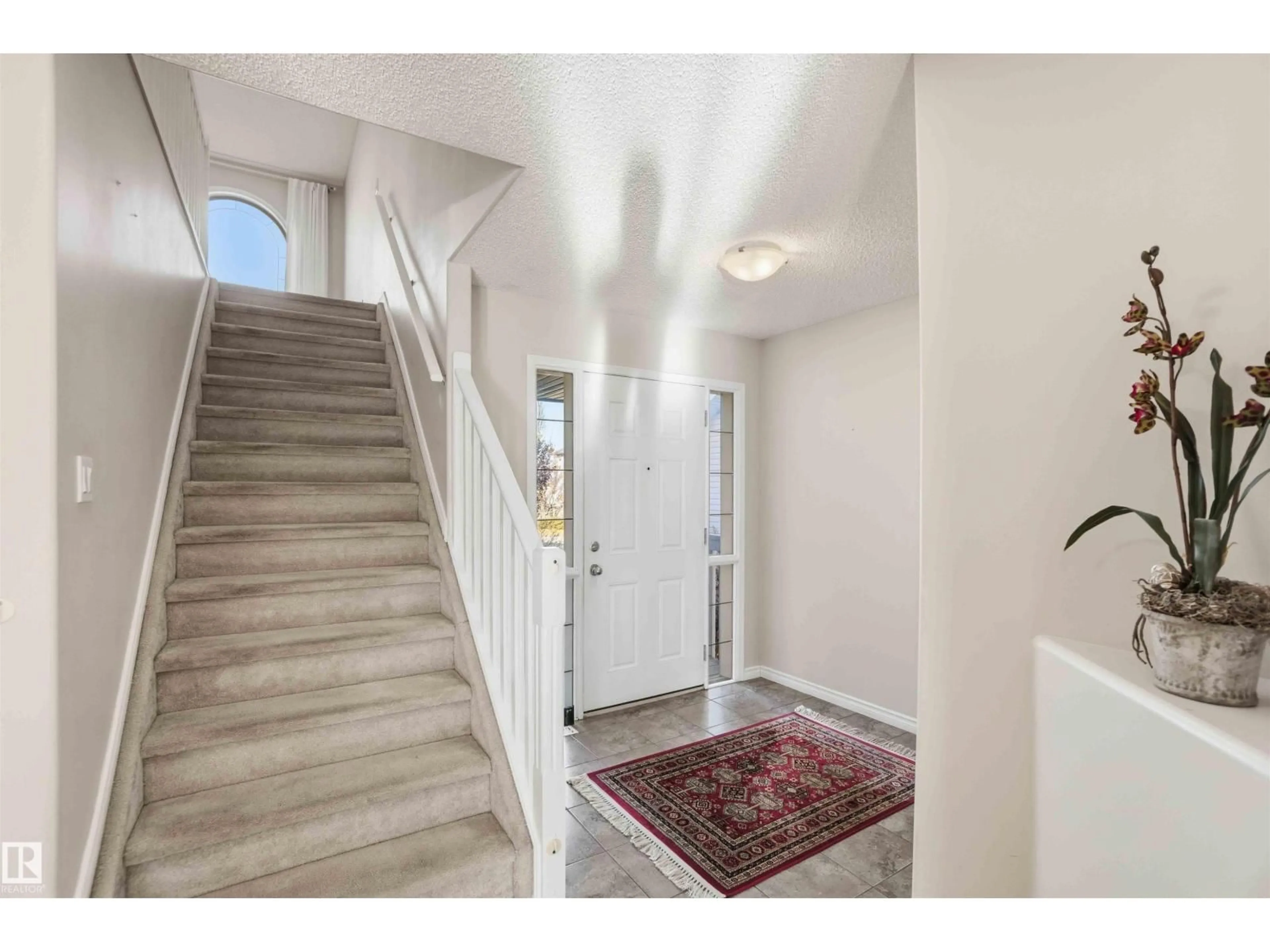 Indoor entryway for 1263 MCALLISTER WY, Edmonton Alberta T6W0B1