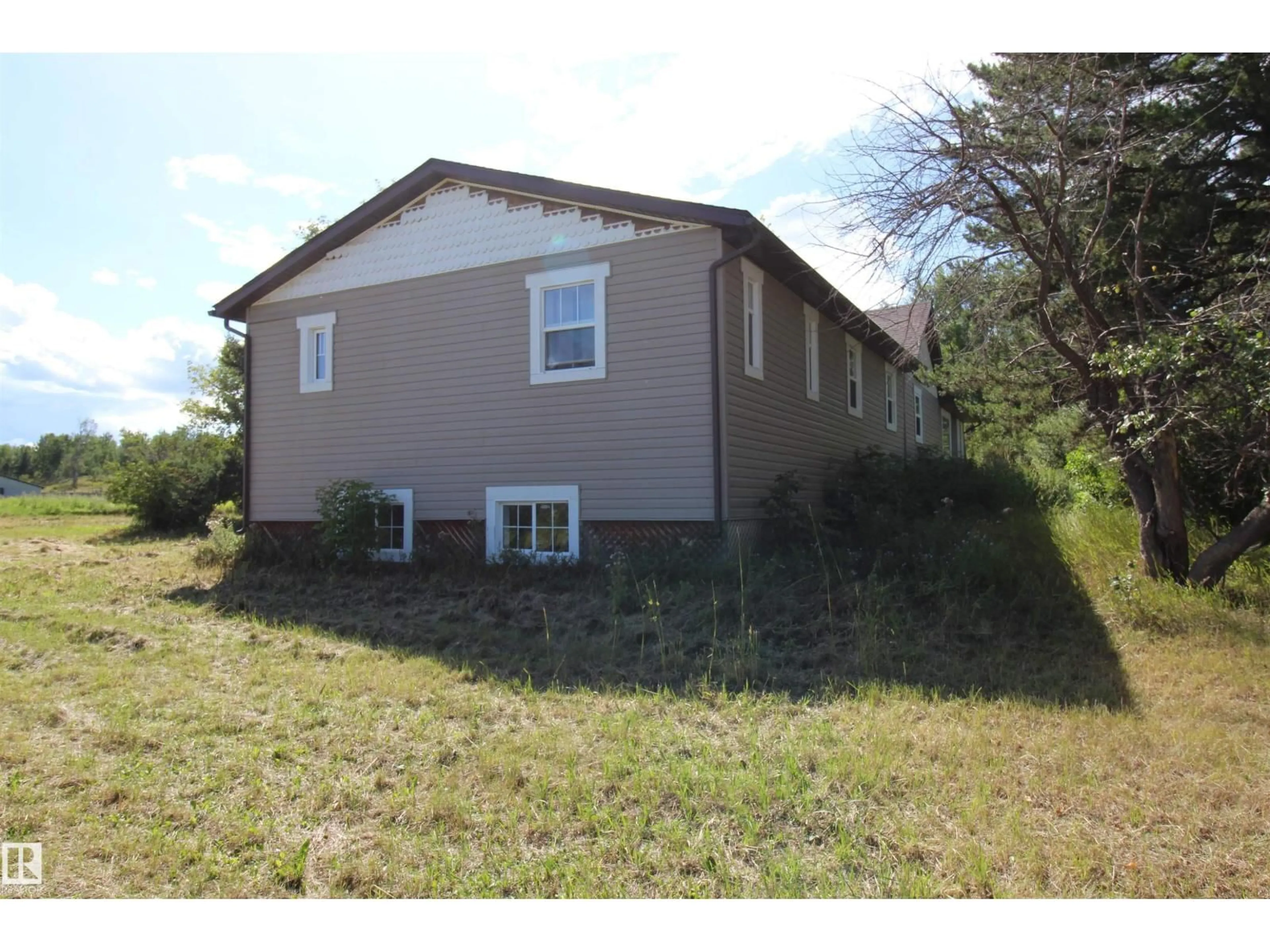 Unknown for 6305 TWP ROAD 552, Rural Lac Ste. Anne County Alberta T0E2A0