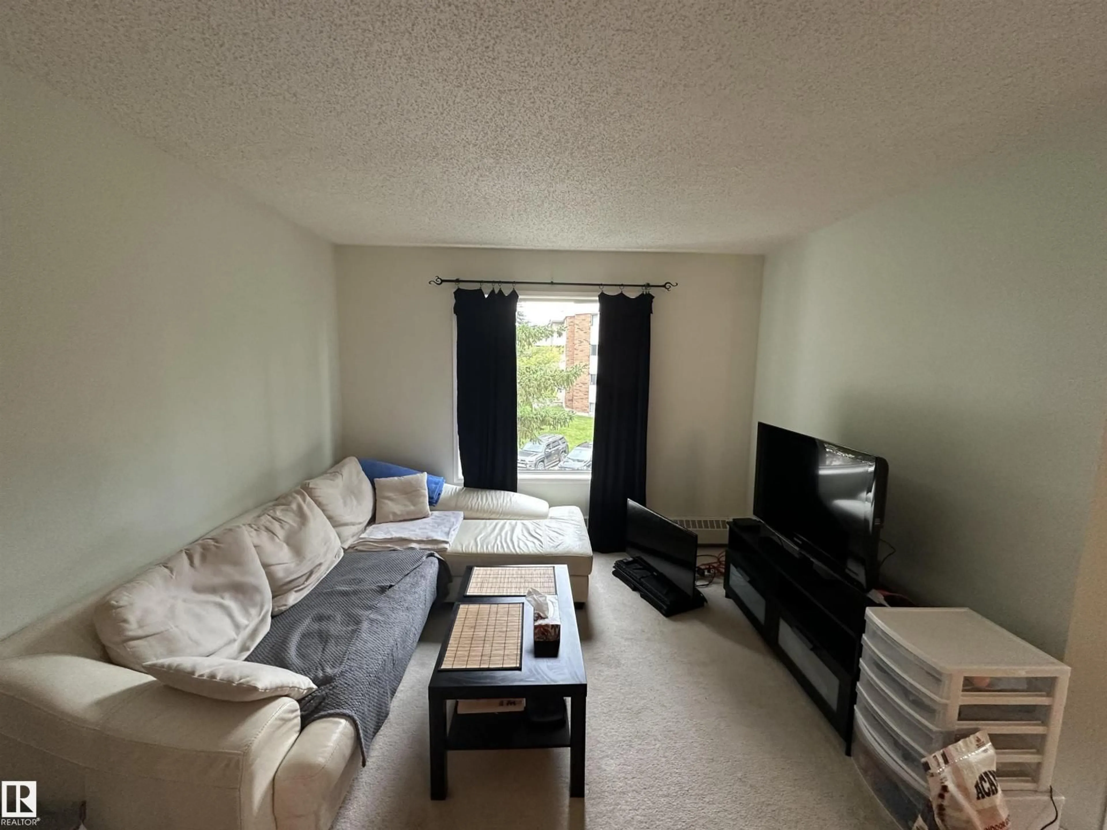 A pic of a room for 318 17109 67 AVE NW, Edmonton Alberta T5T6E6