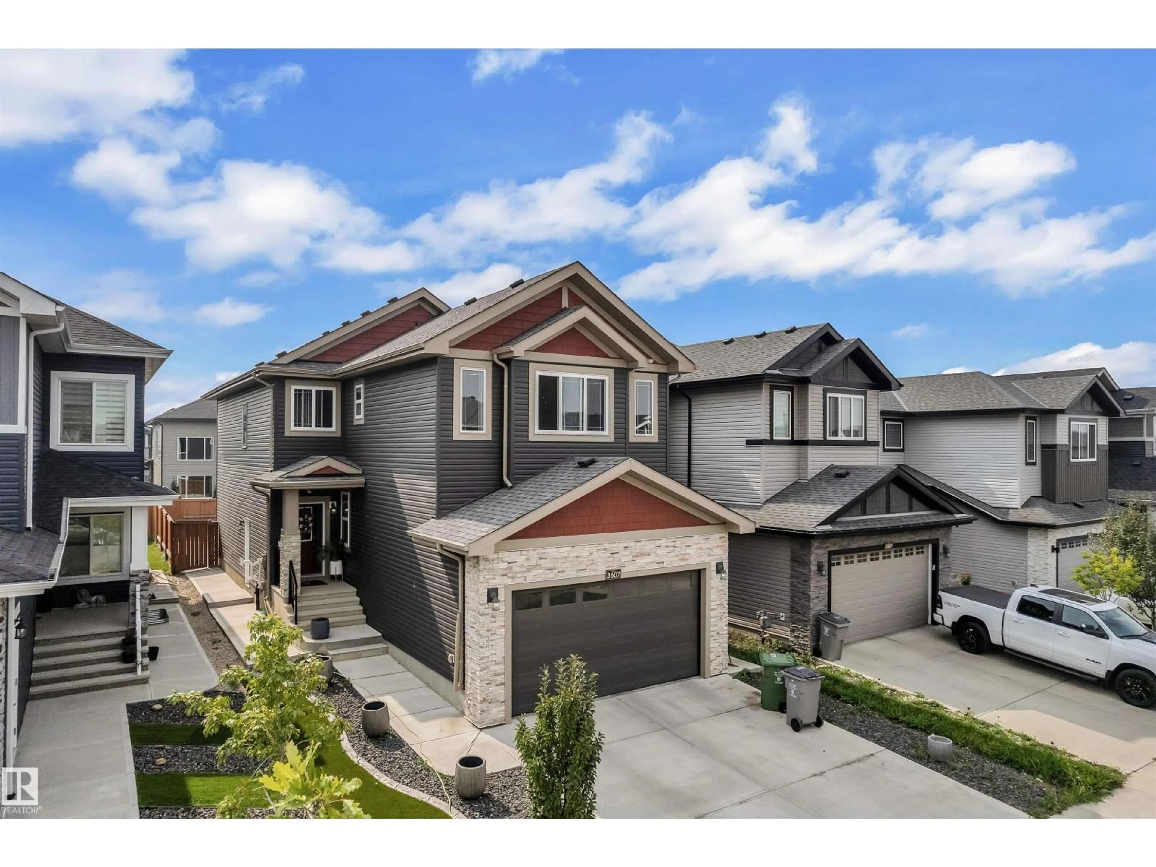 A pic from outside/outdoor area/front of a property/back of a property/a pic from drone, street for 3607 46 AV, Beaumont Alberta T4X2W3