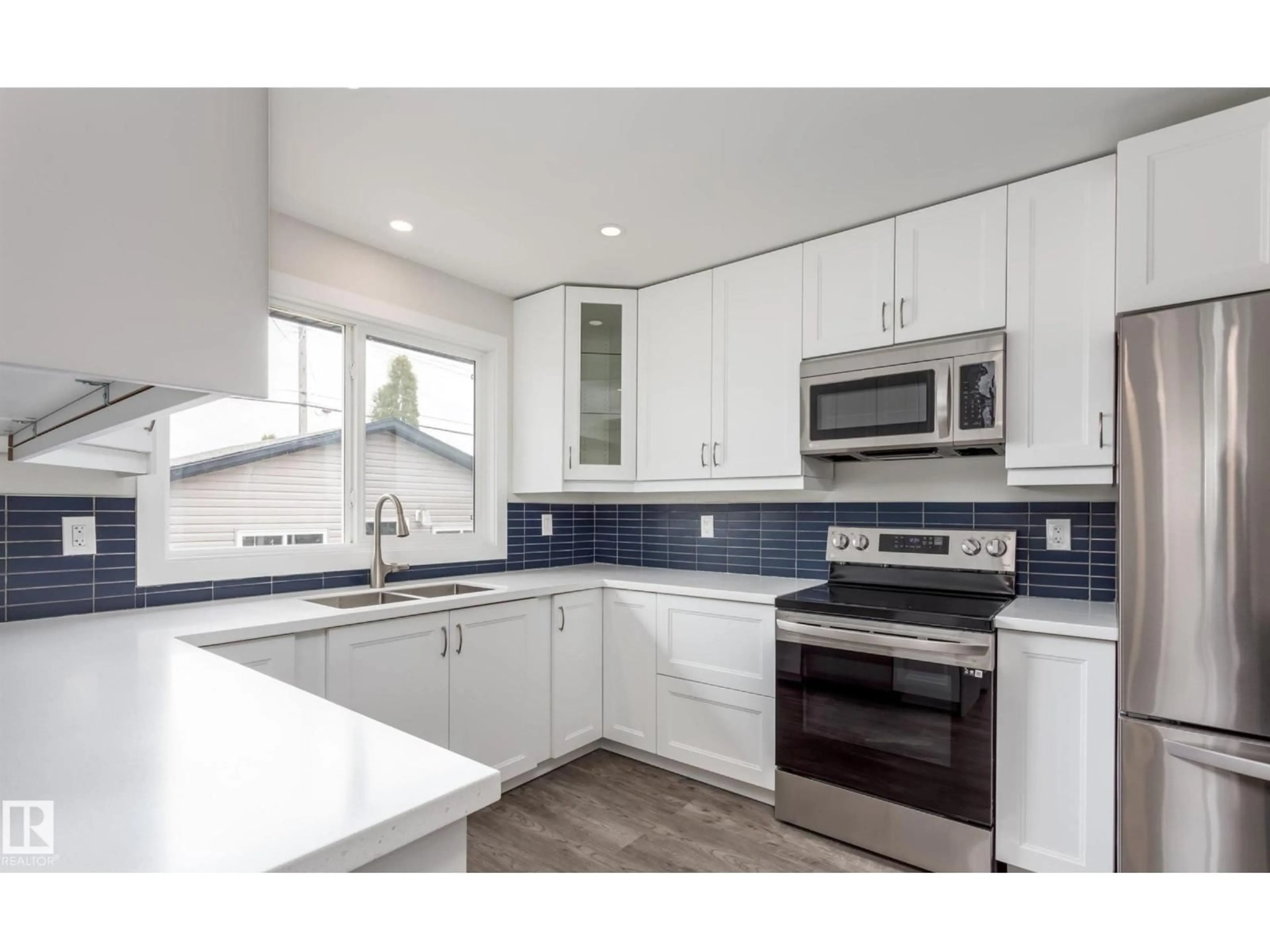 Unknown for 6511 95 AV, Edmonton Alberta T6B1A6