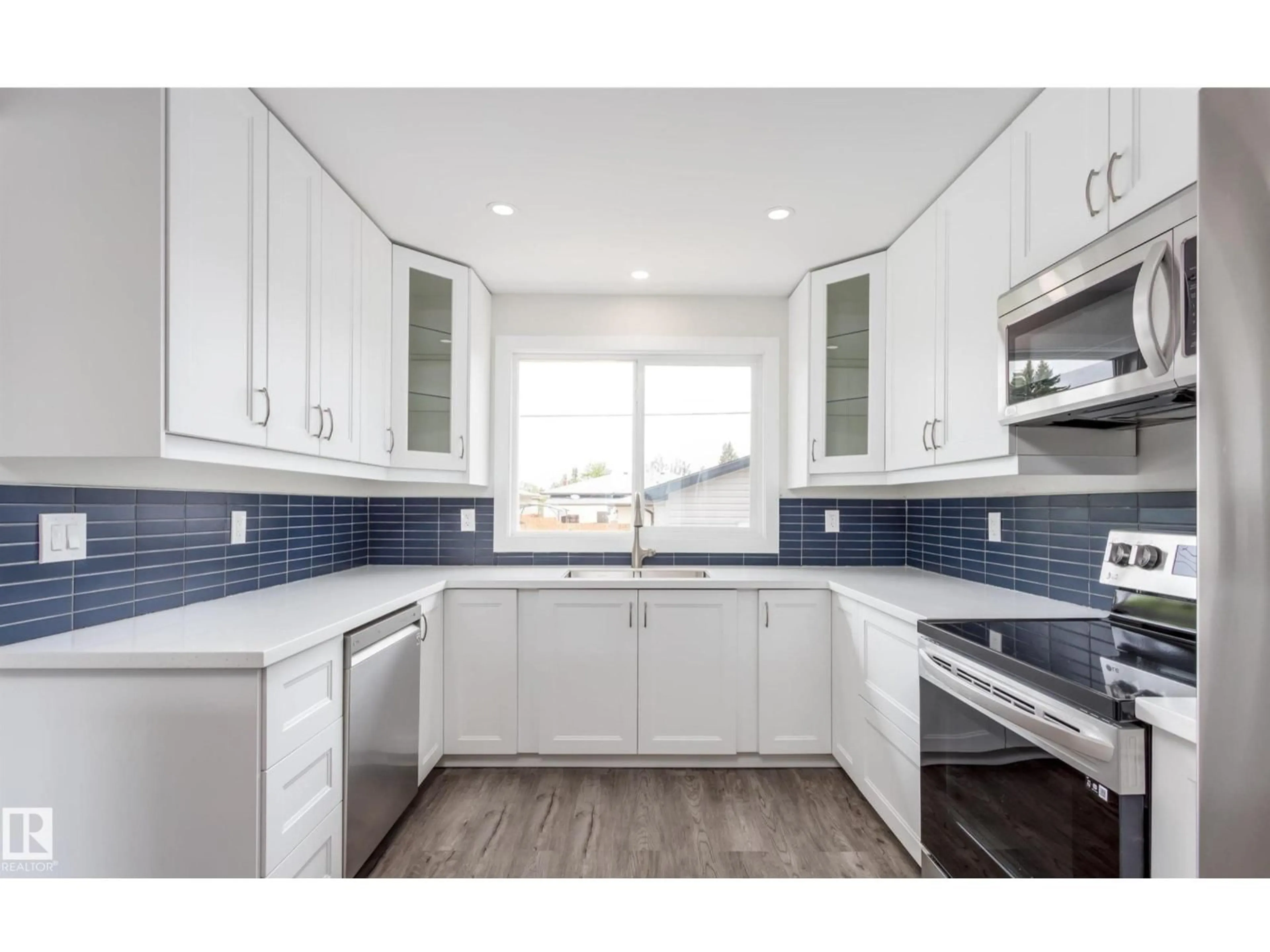 Unknown for 6511 95 AV, Edmonton Alberta T6B1A6