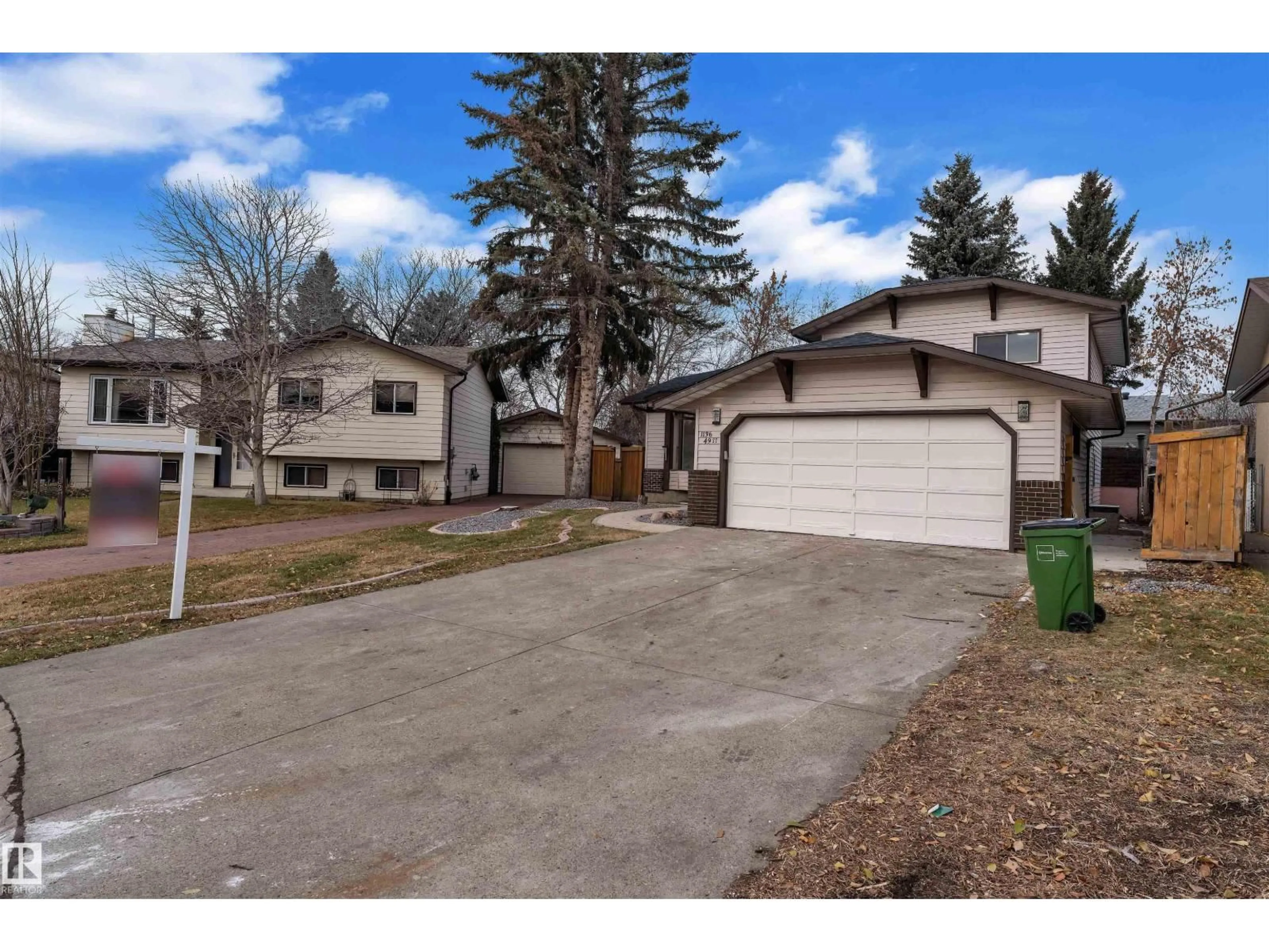 Unknown for 1136 49 ST, Edmonton Alberta T6L4T2