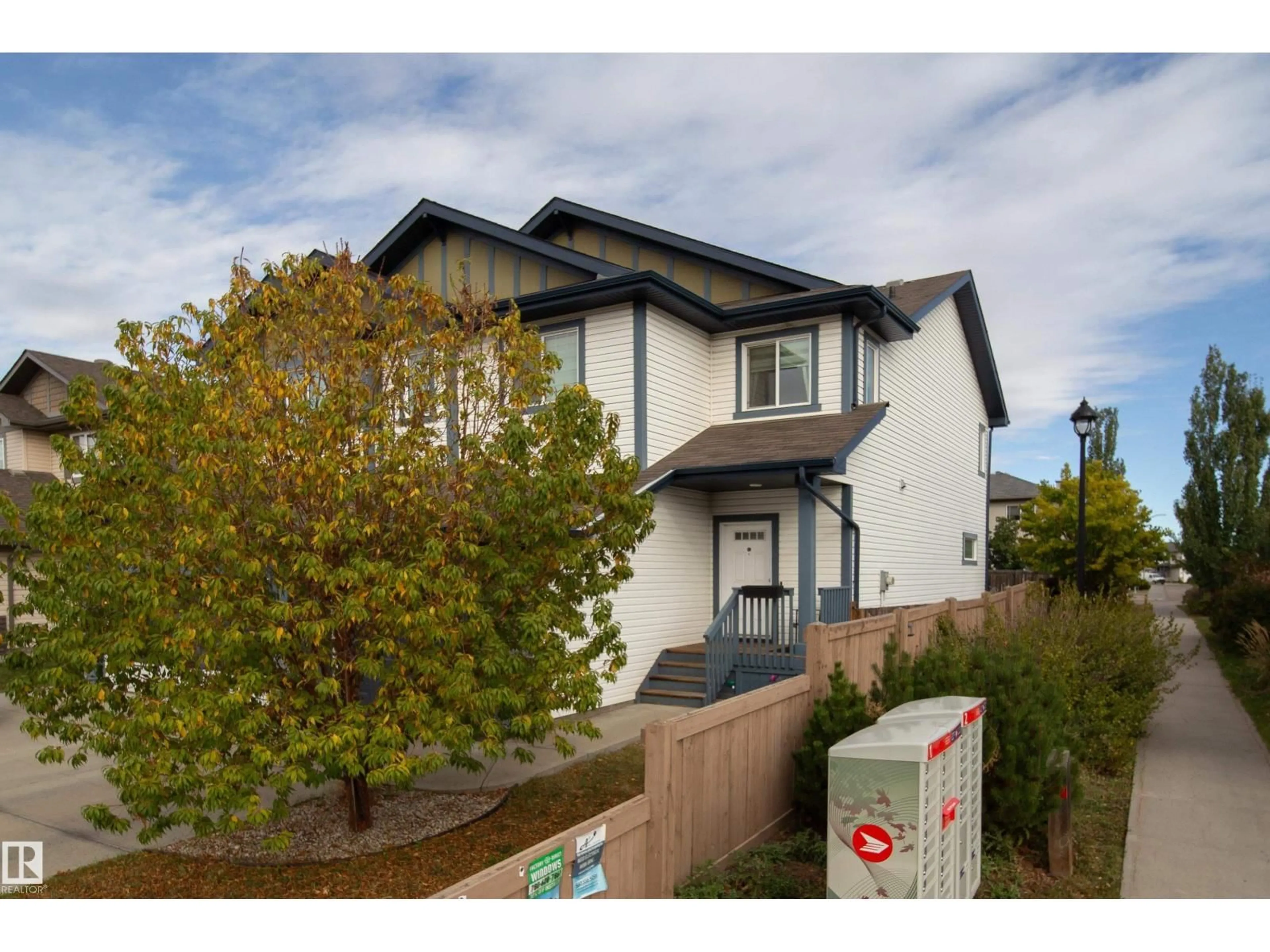 A pic from outside/outdoor area/front of a property/back of a property/a pic from drone, street for 16821 120 ST, Edmonton Alberta T5X0H7