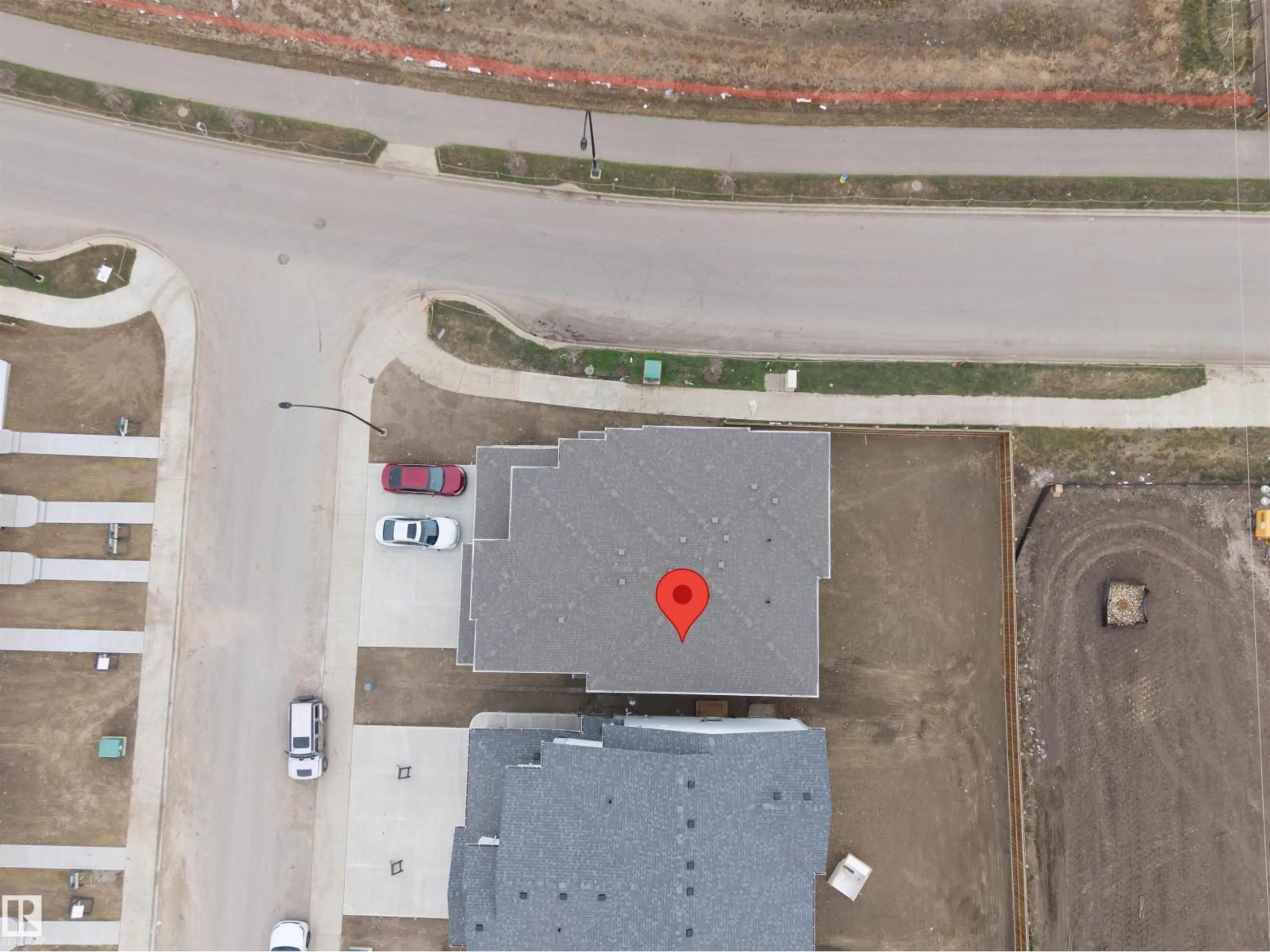 A pic from outside/outdoor area/front of a property/back of a property/a pic from drone, street for 305 26 ST, Edmonton Alberta T5A0A1