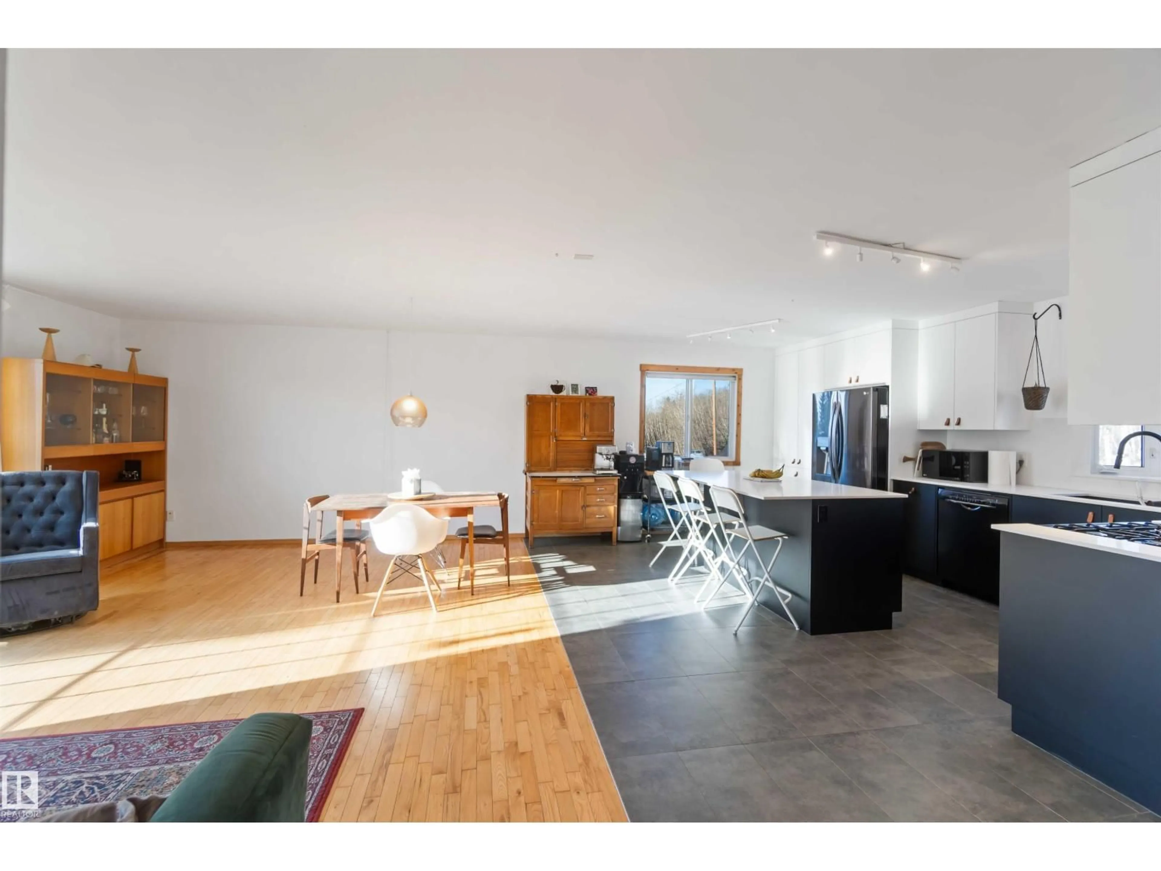 Unknown for 51022 - 117 RGE ROAD 221 RGE, Rural Strathcona County Alberta T8E1G8