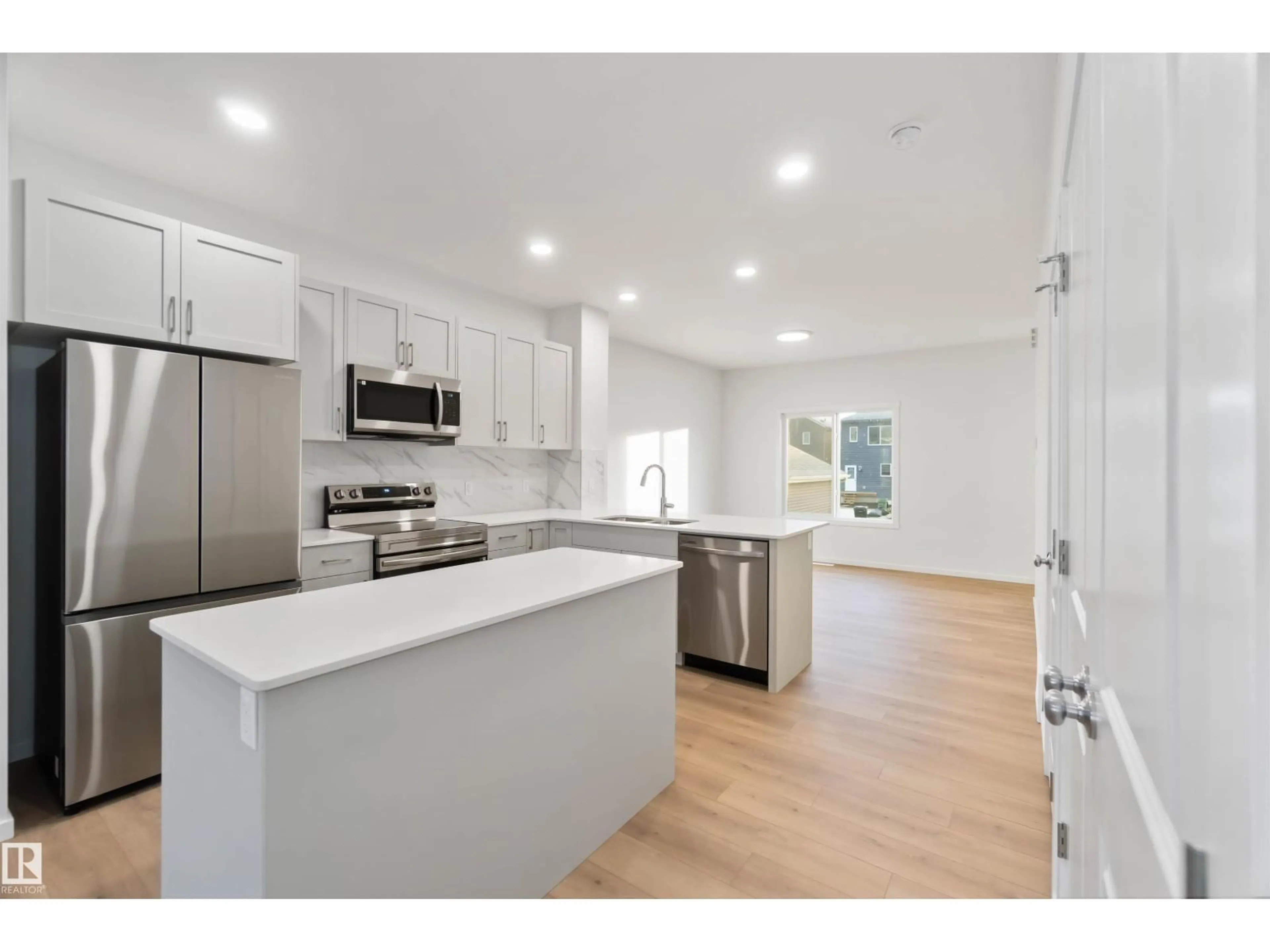 Open concept kitchen, unknown for 17827 71 ST, Edmonton Alberta T5Z0V4