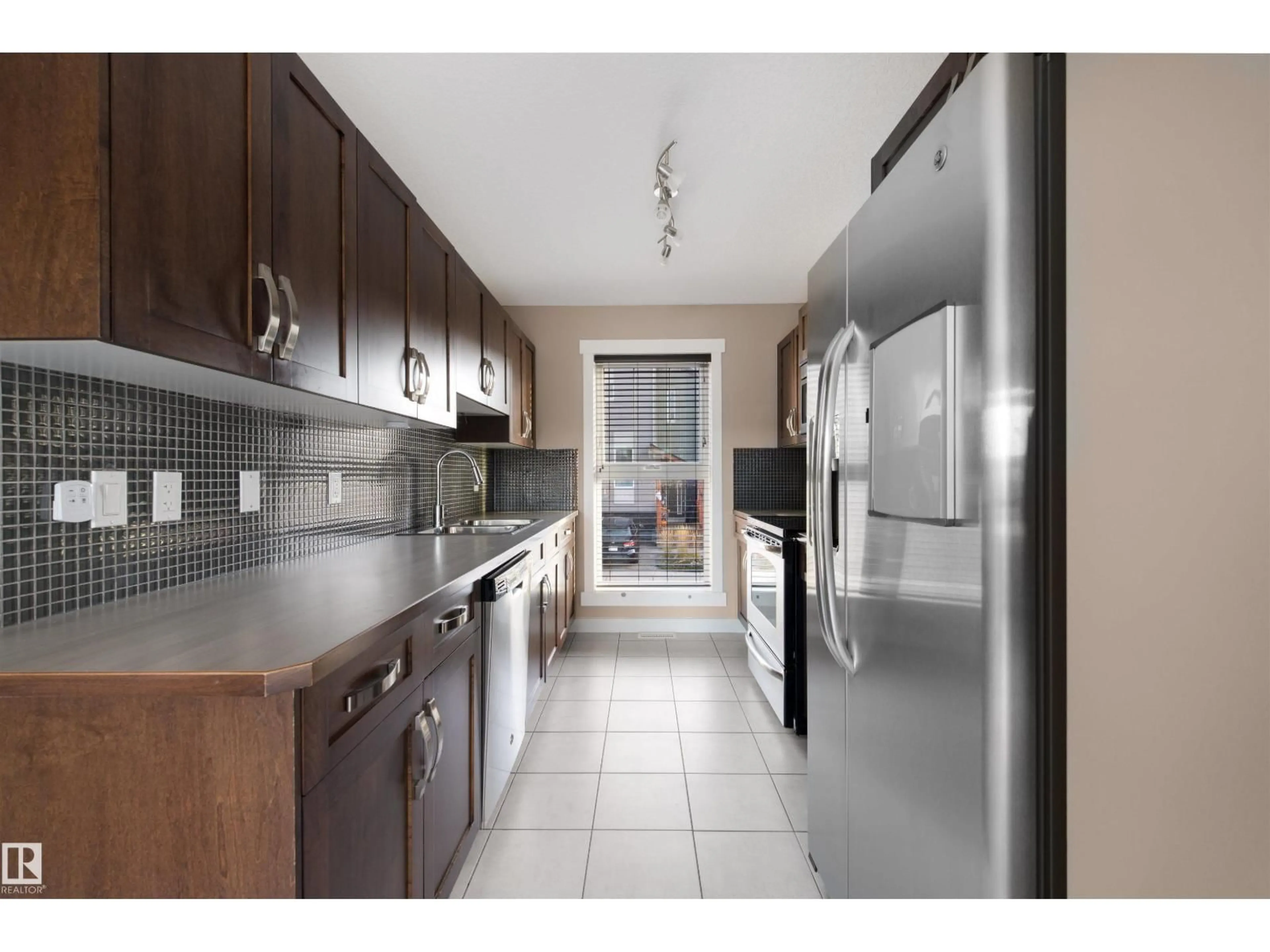 Standard kitchen, ceramic/tile floor for 160 SOUTHFORK DR, Leduc Alberta T9E0X1